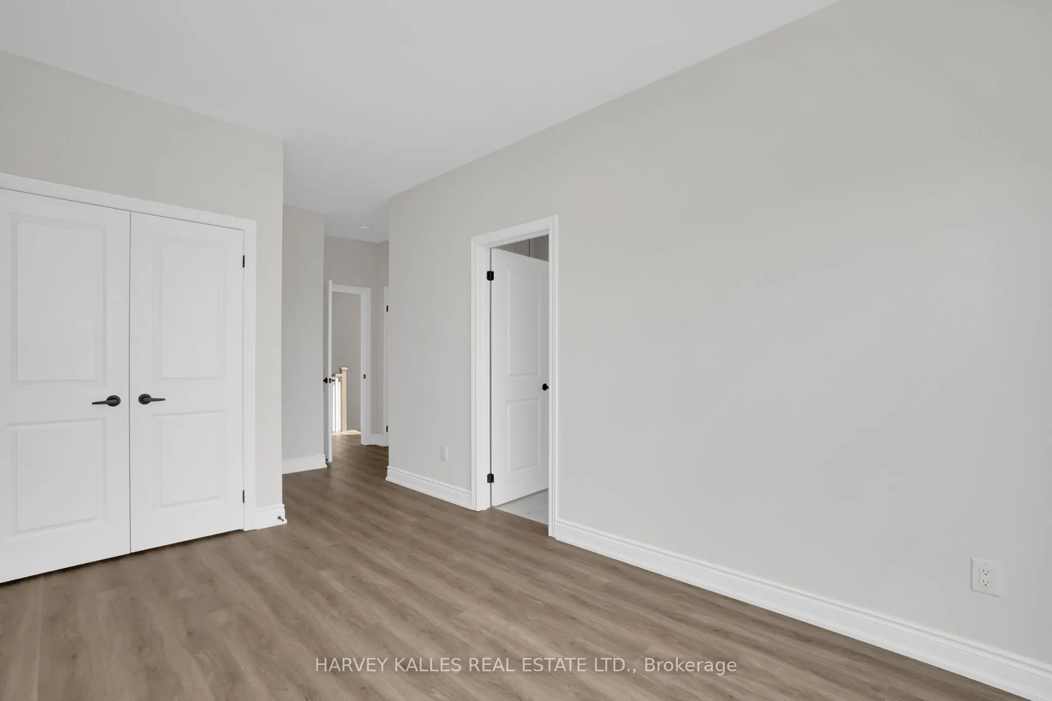 19 Lambton Avenue, #Main & 2nd