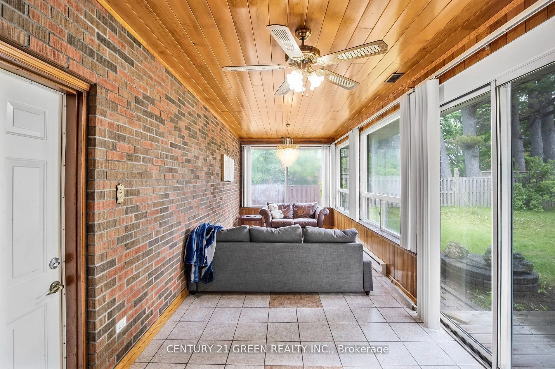 5438 Trafalgar Road