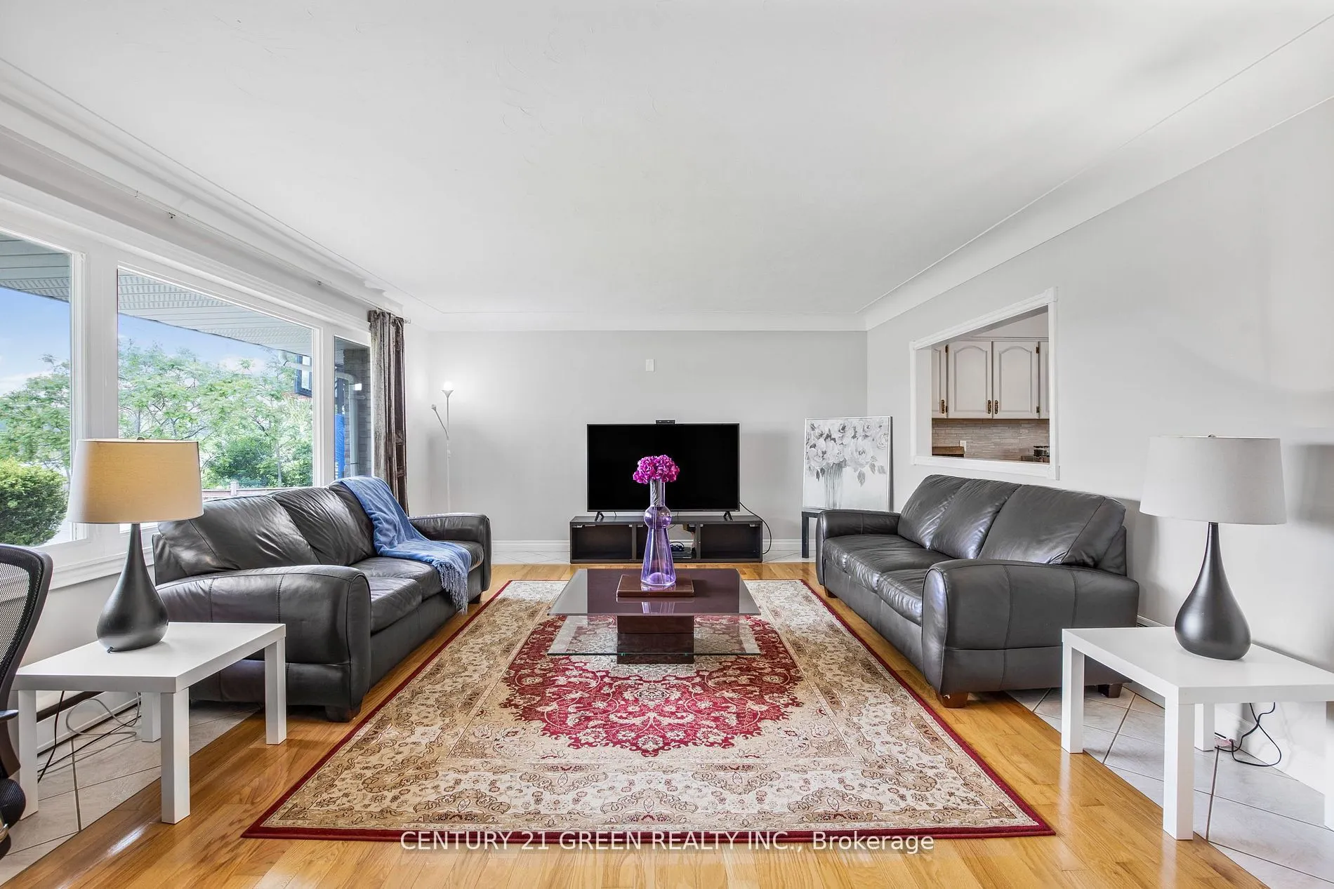 5438 Trafalgar Road