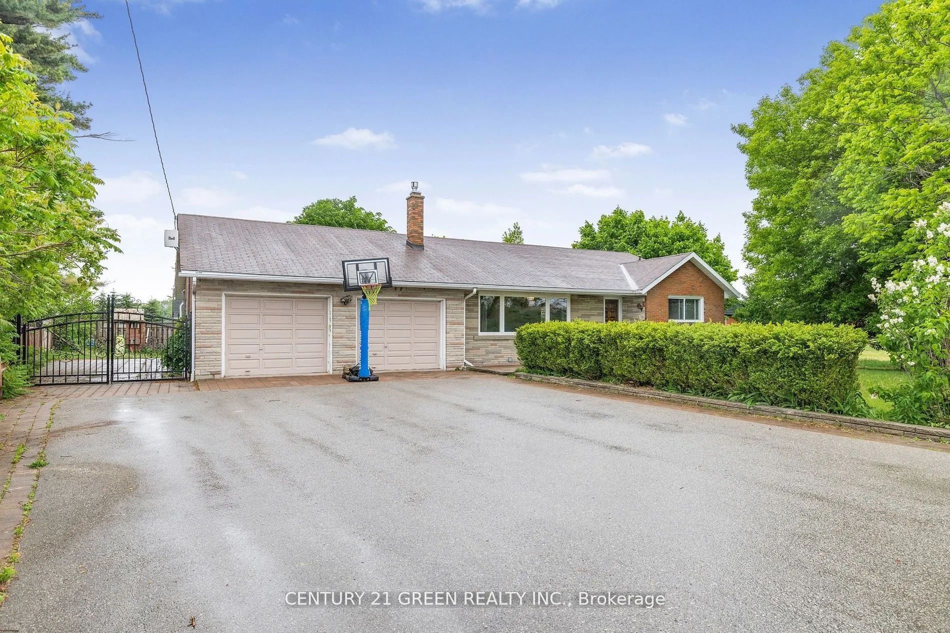 5438 Trafalgar Road