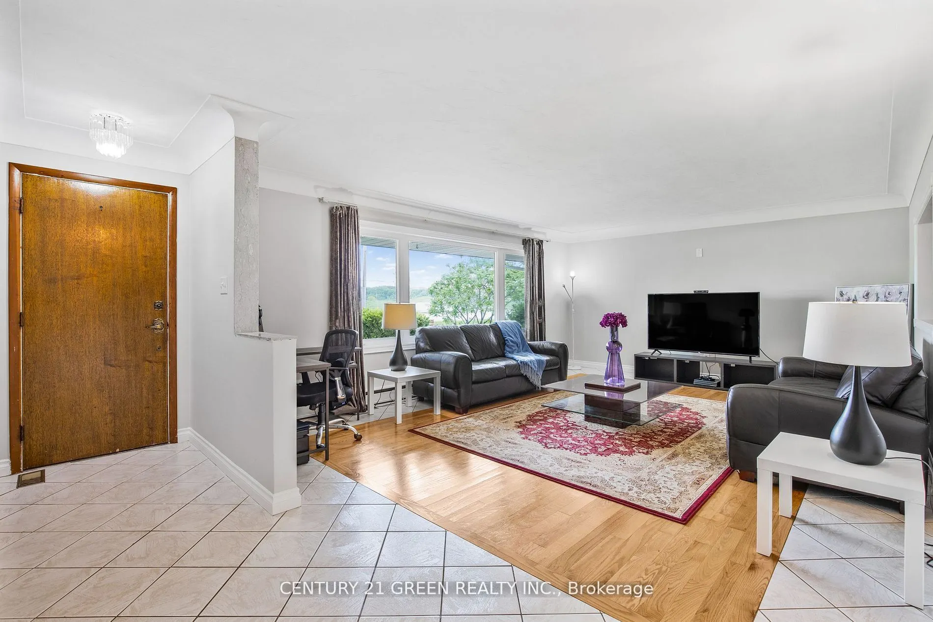 5438 Trafalgar Road