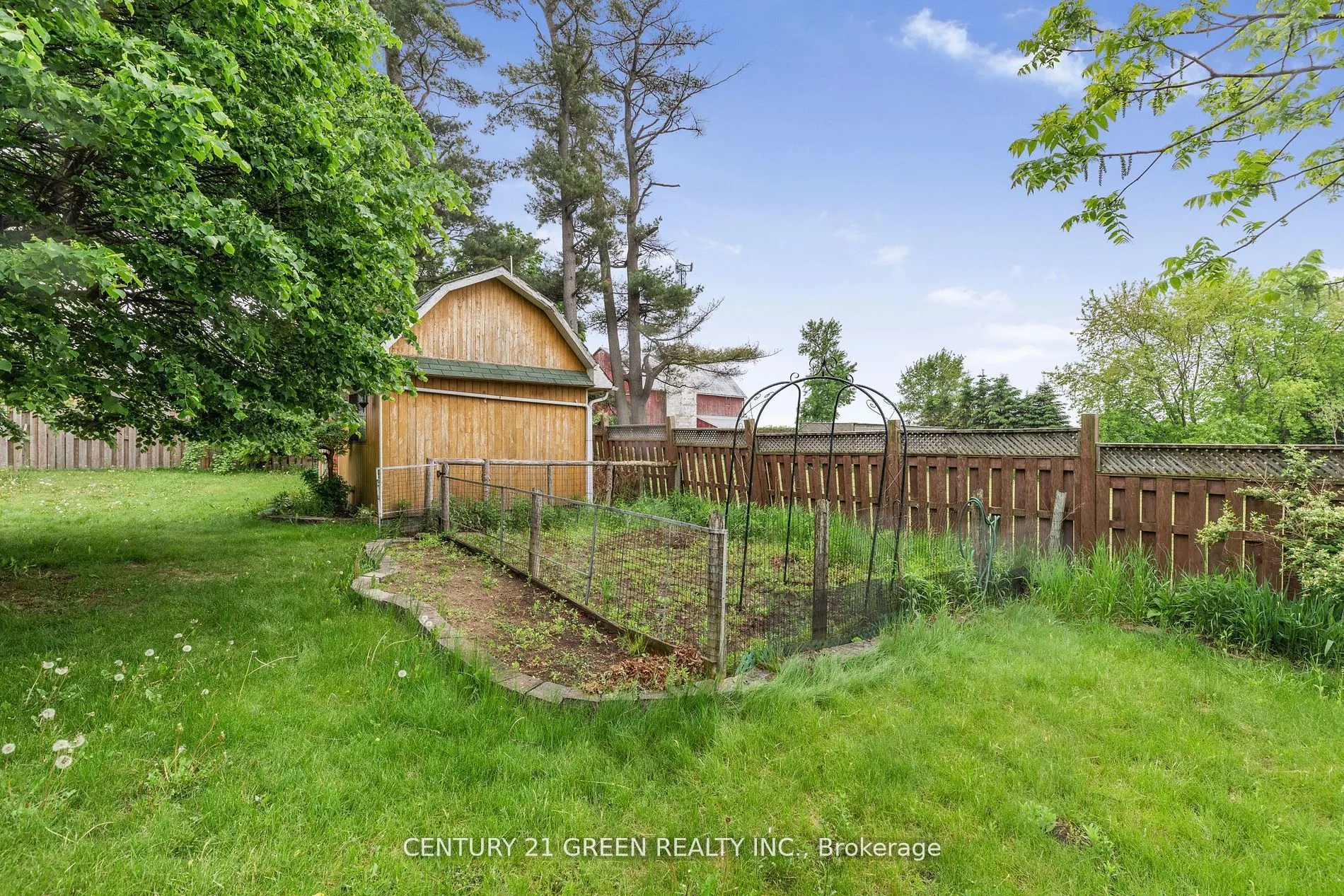 5438 Trafalgar Road