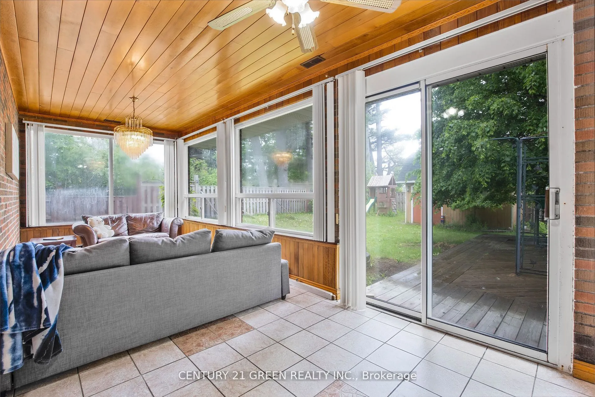5438 Trafalgar Road