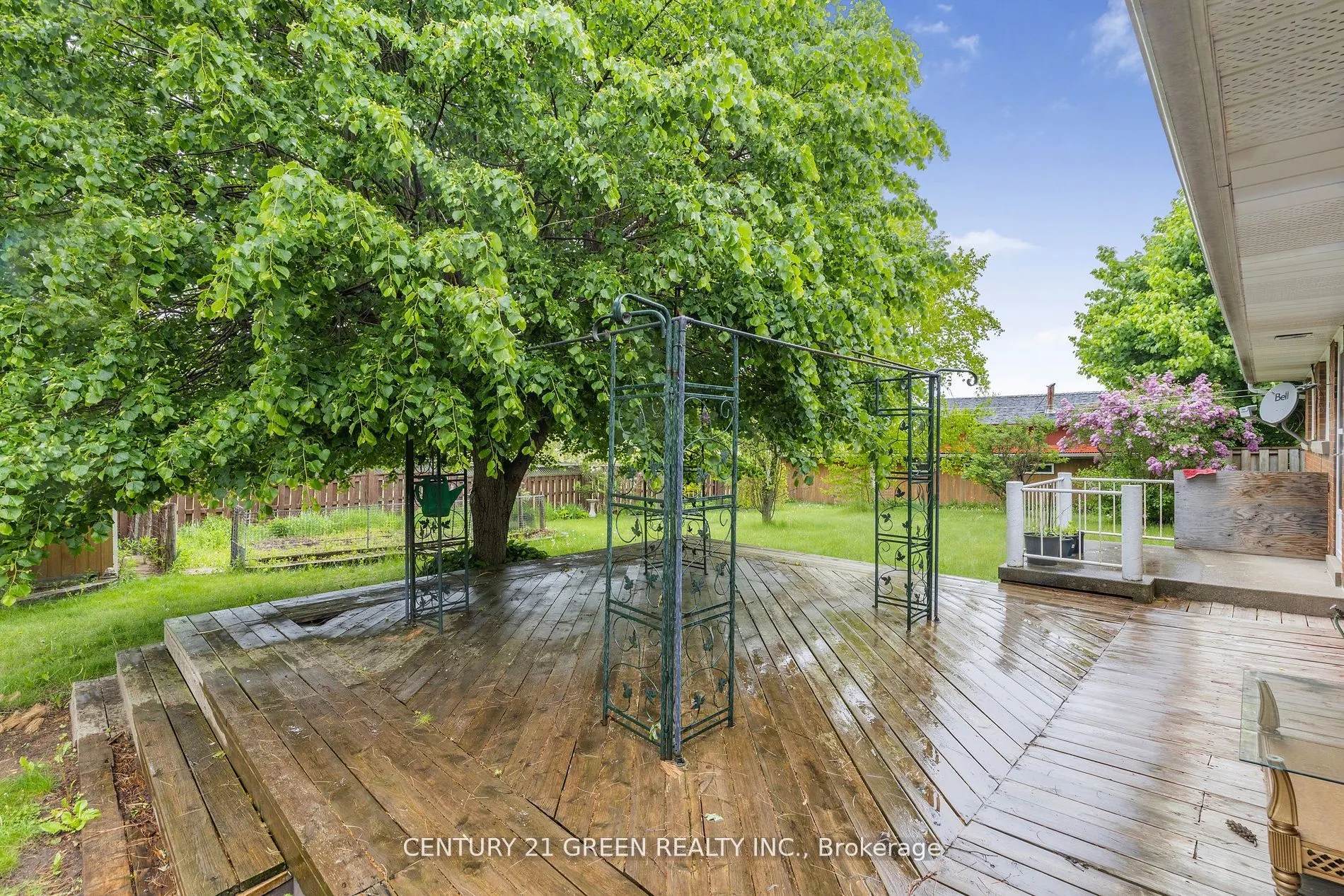 5438 Trafalgar Road