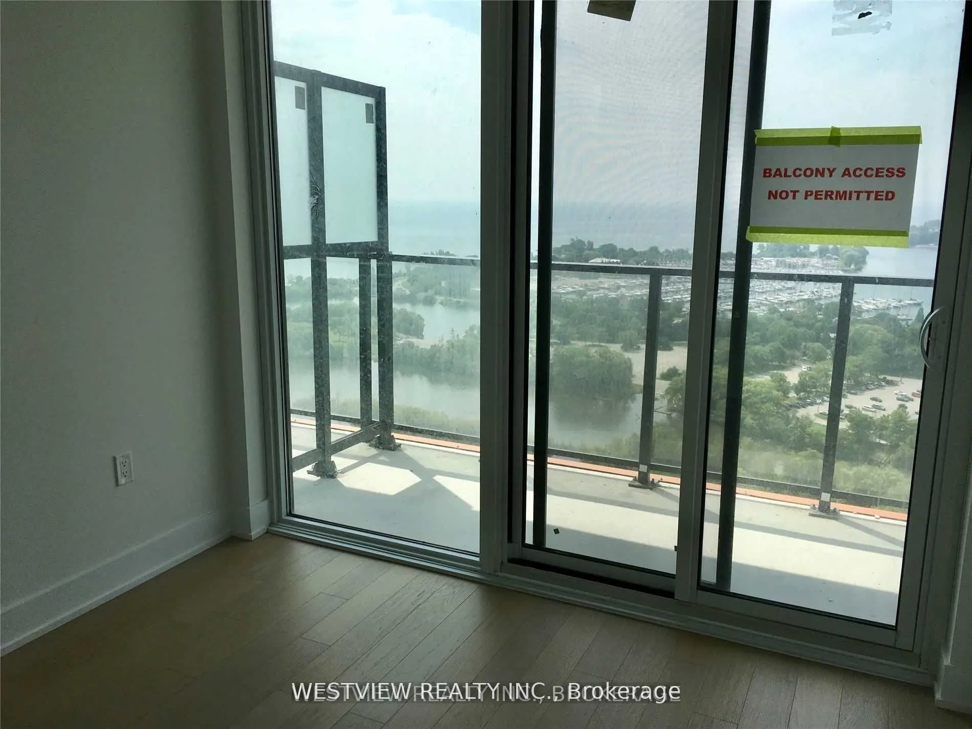 20 Shore Breeze Drive, #2311