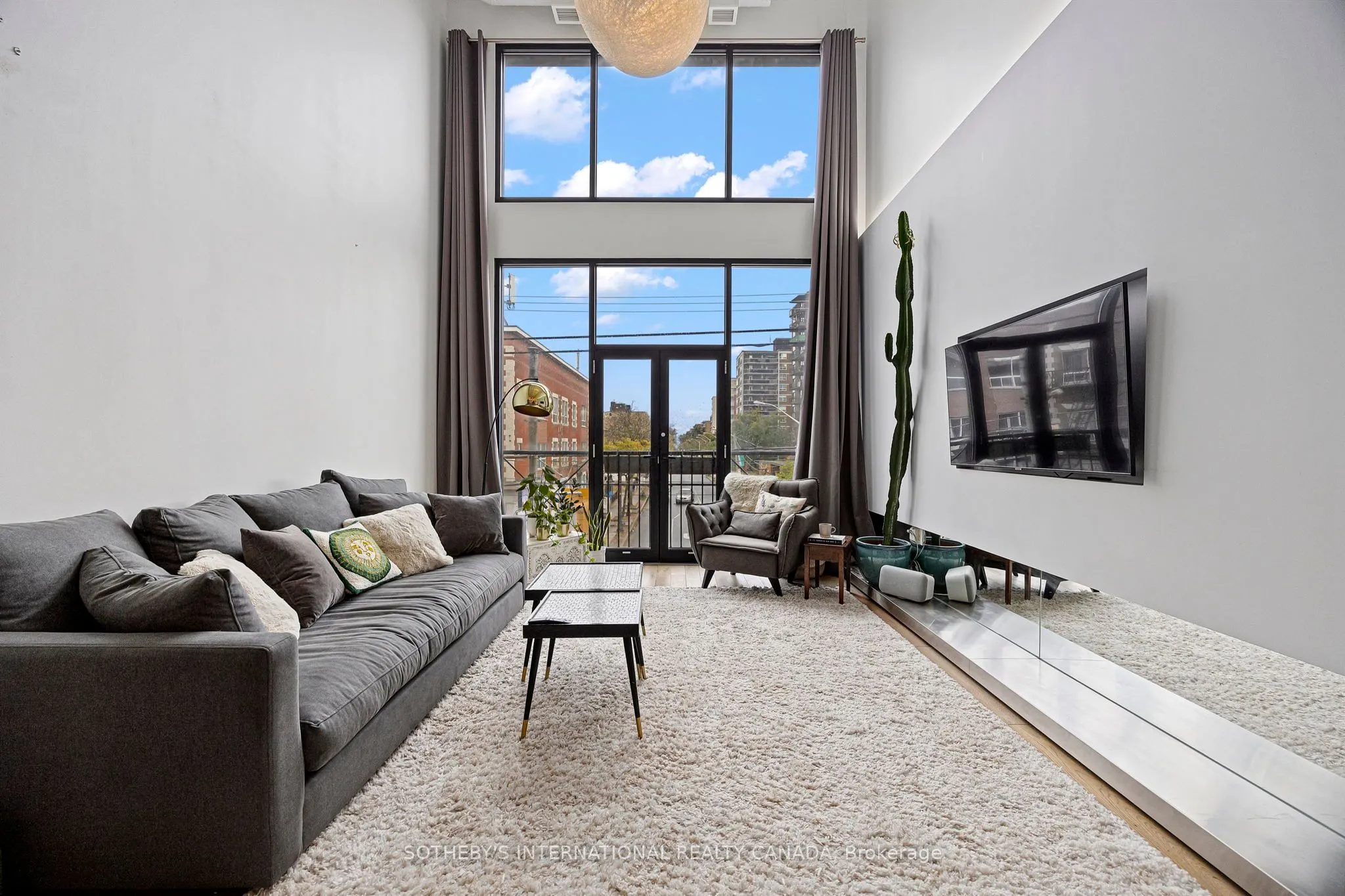 1478 Queen St W Street, #203