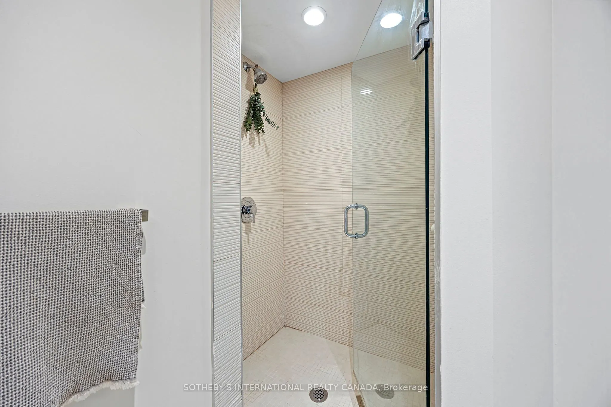 1478 Queen St W Street, #203