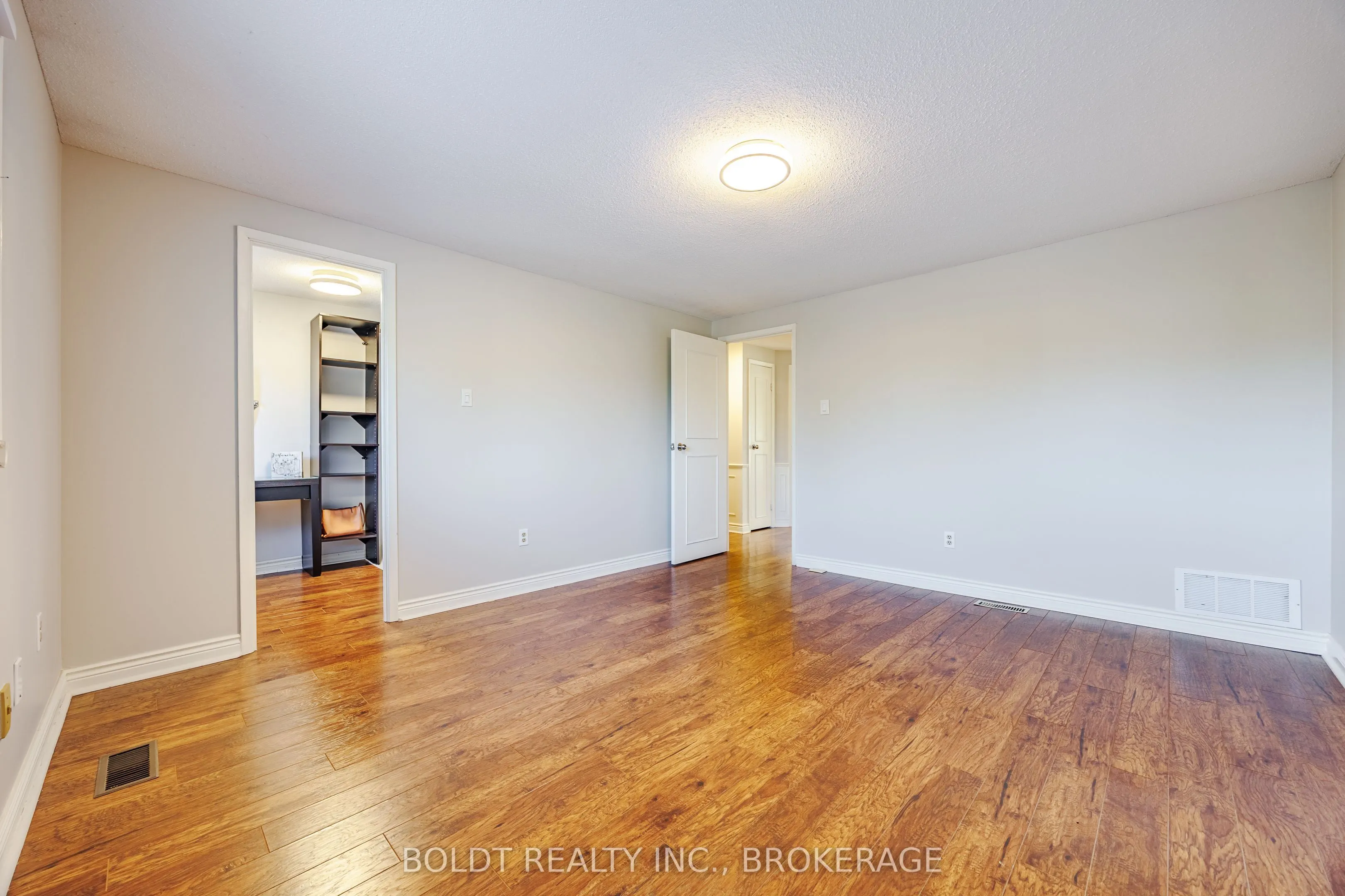 1532 Lancaster Drive, #42