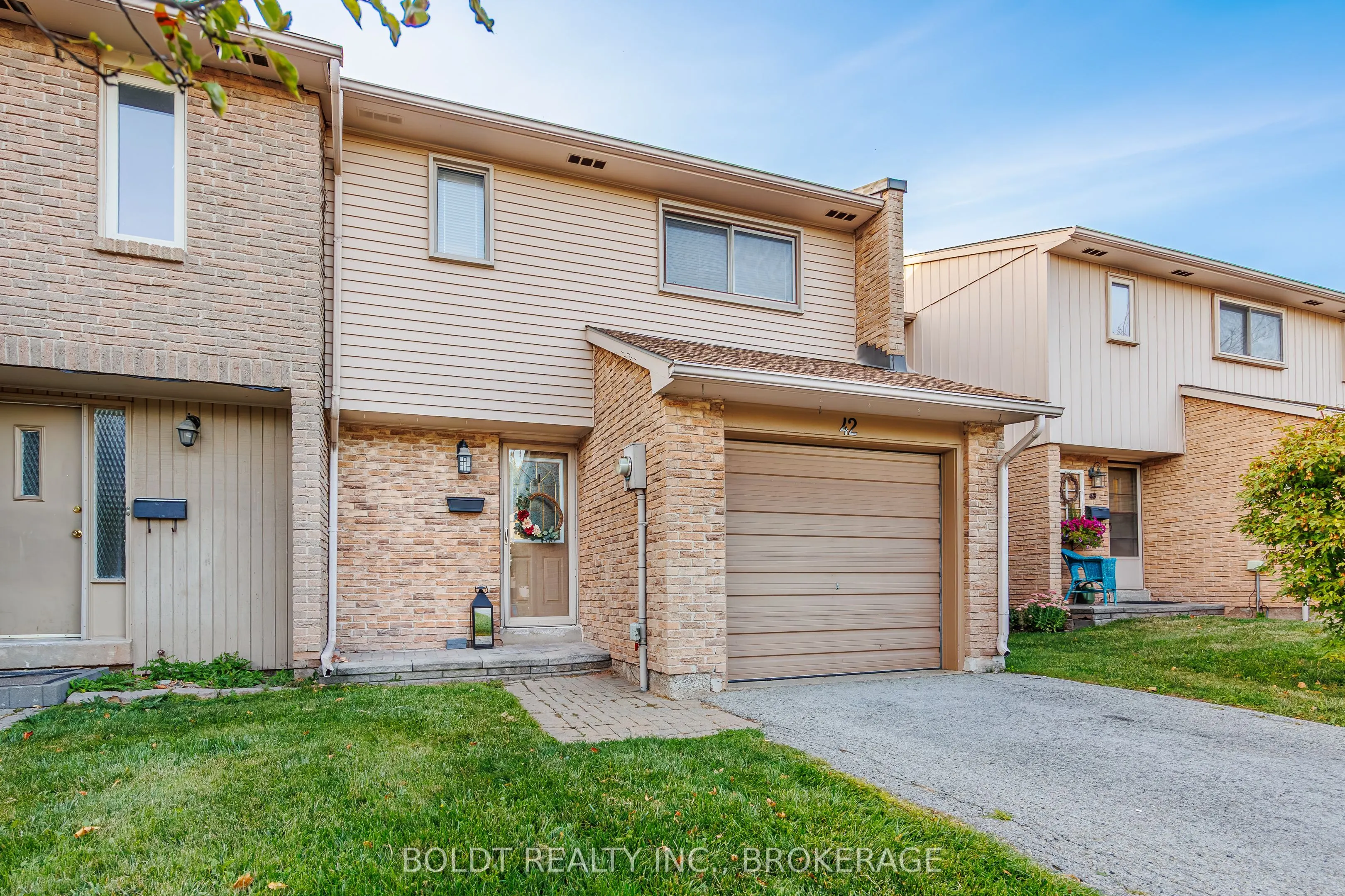1532 Lancaster Drive, #42