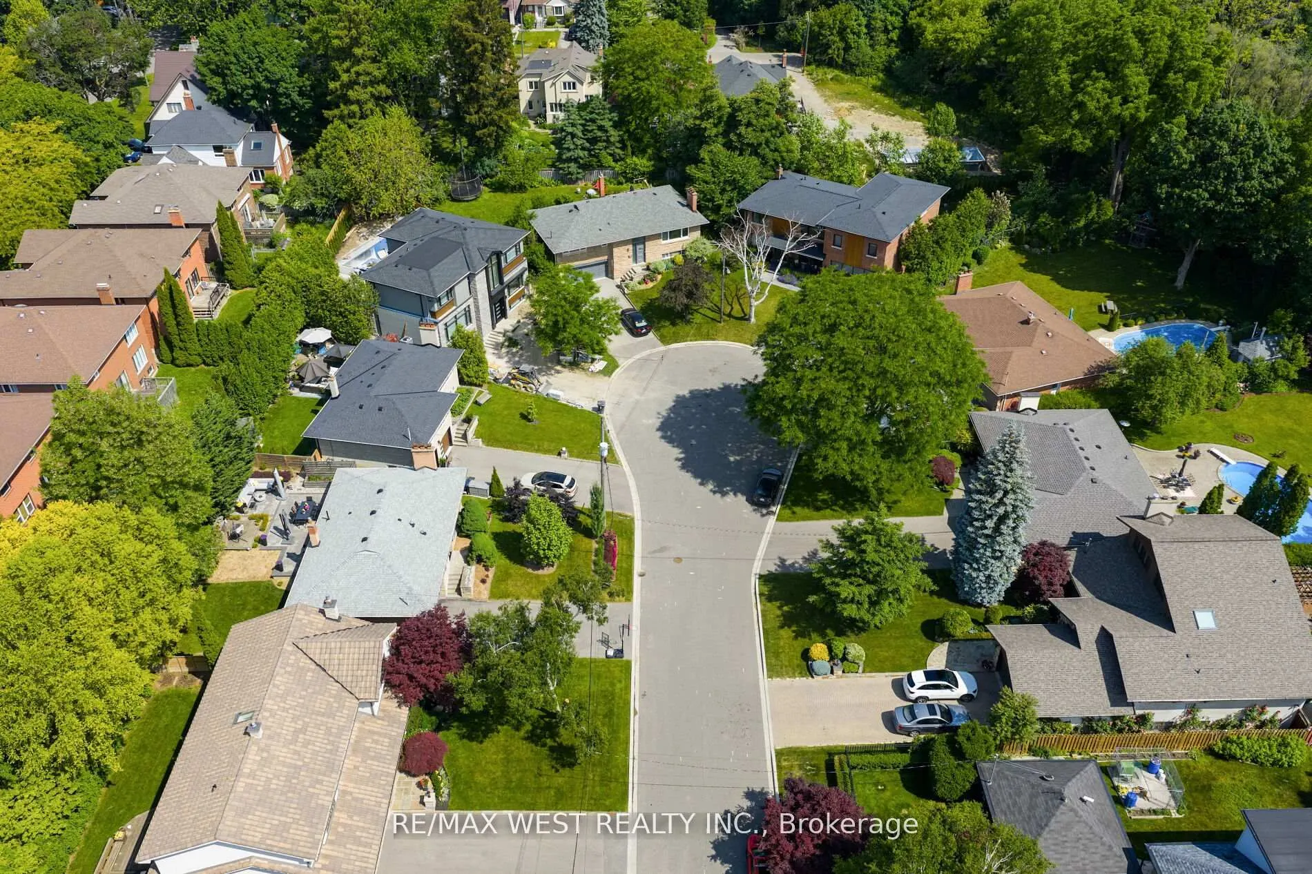 10 Vanellan Court