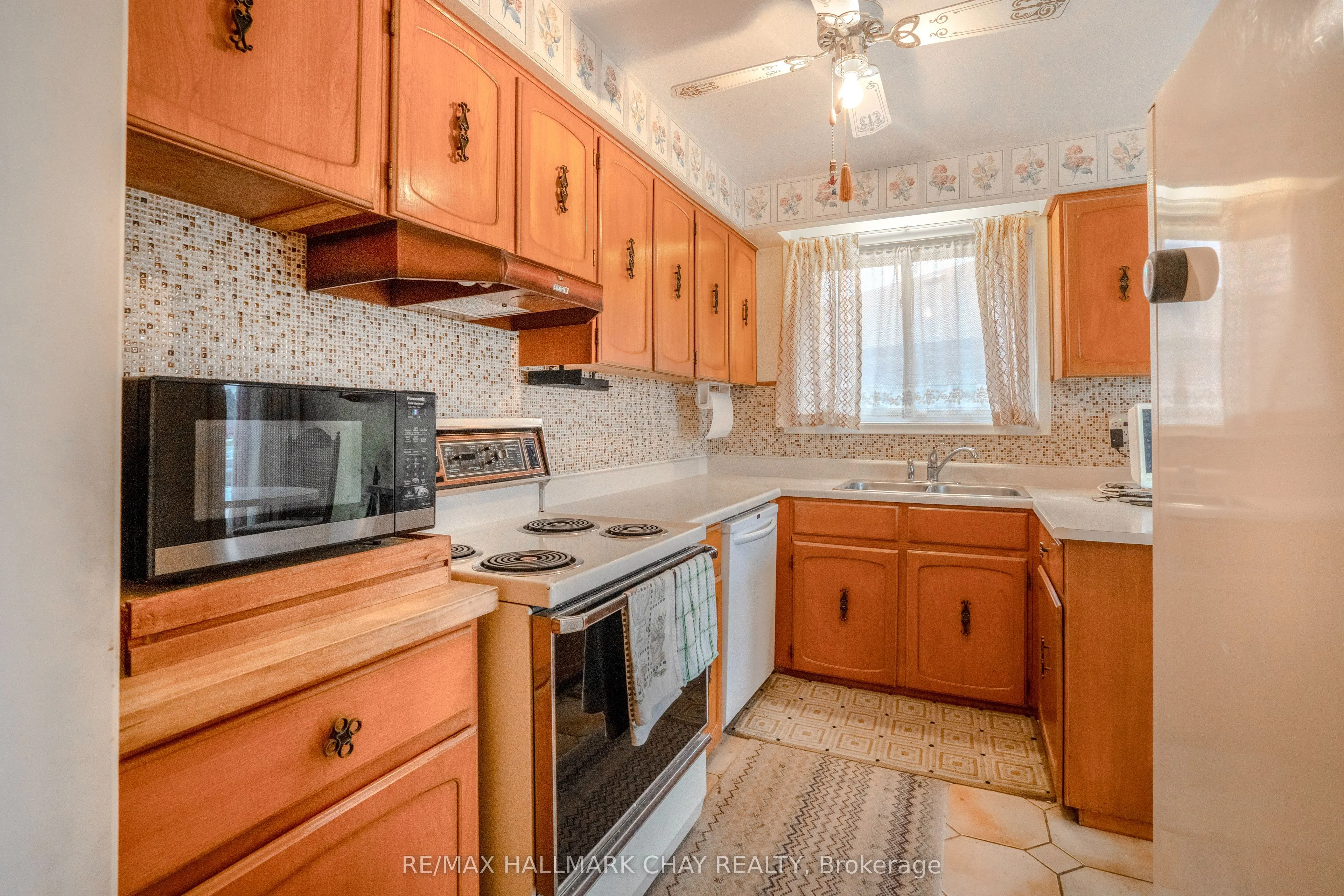 3 Alicewood Court
