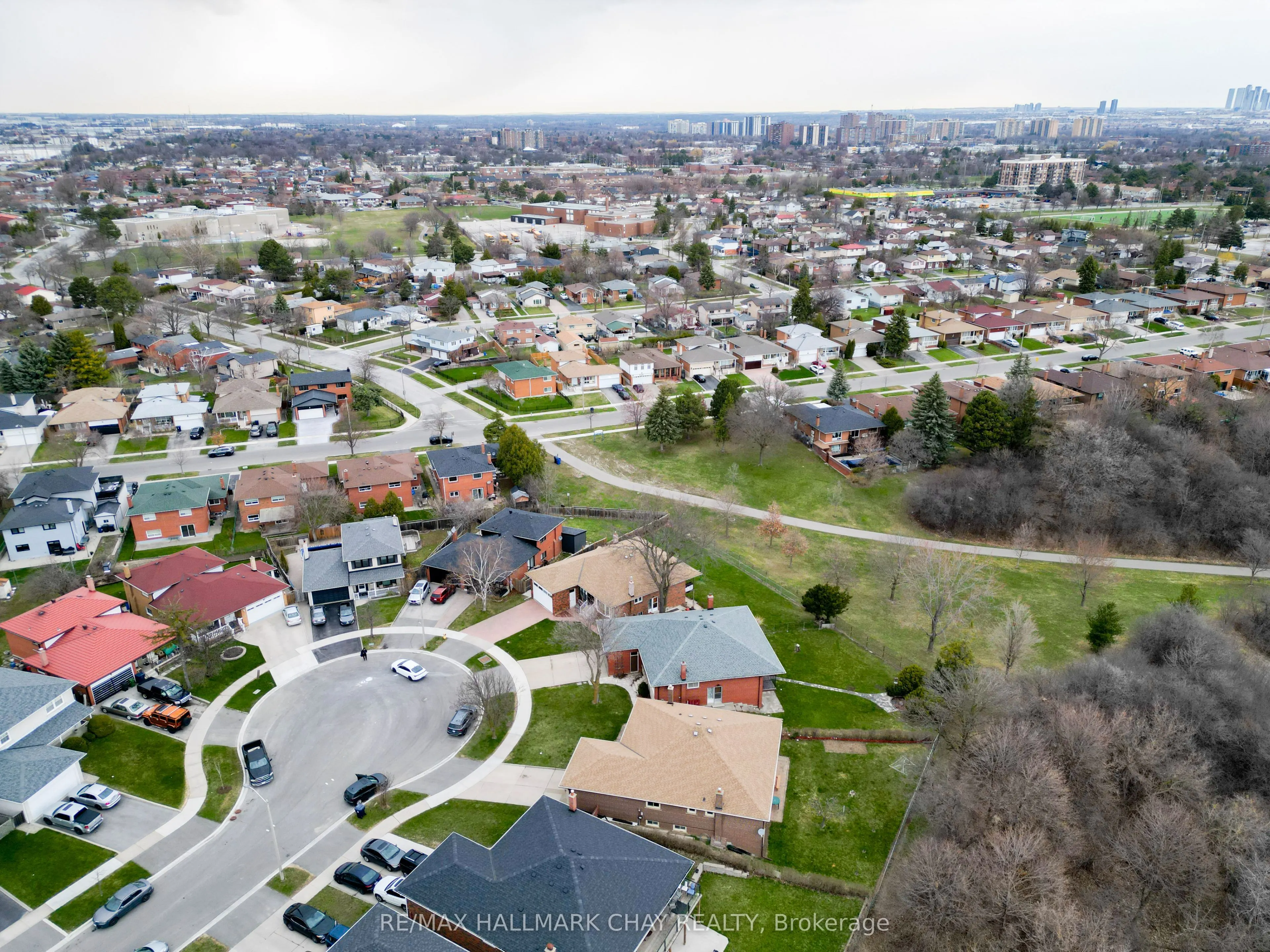 3 Alicewood Court