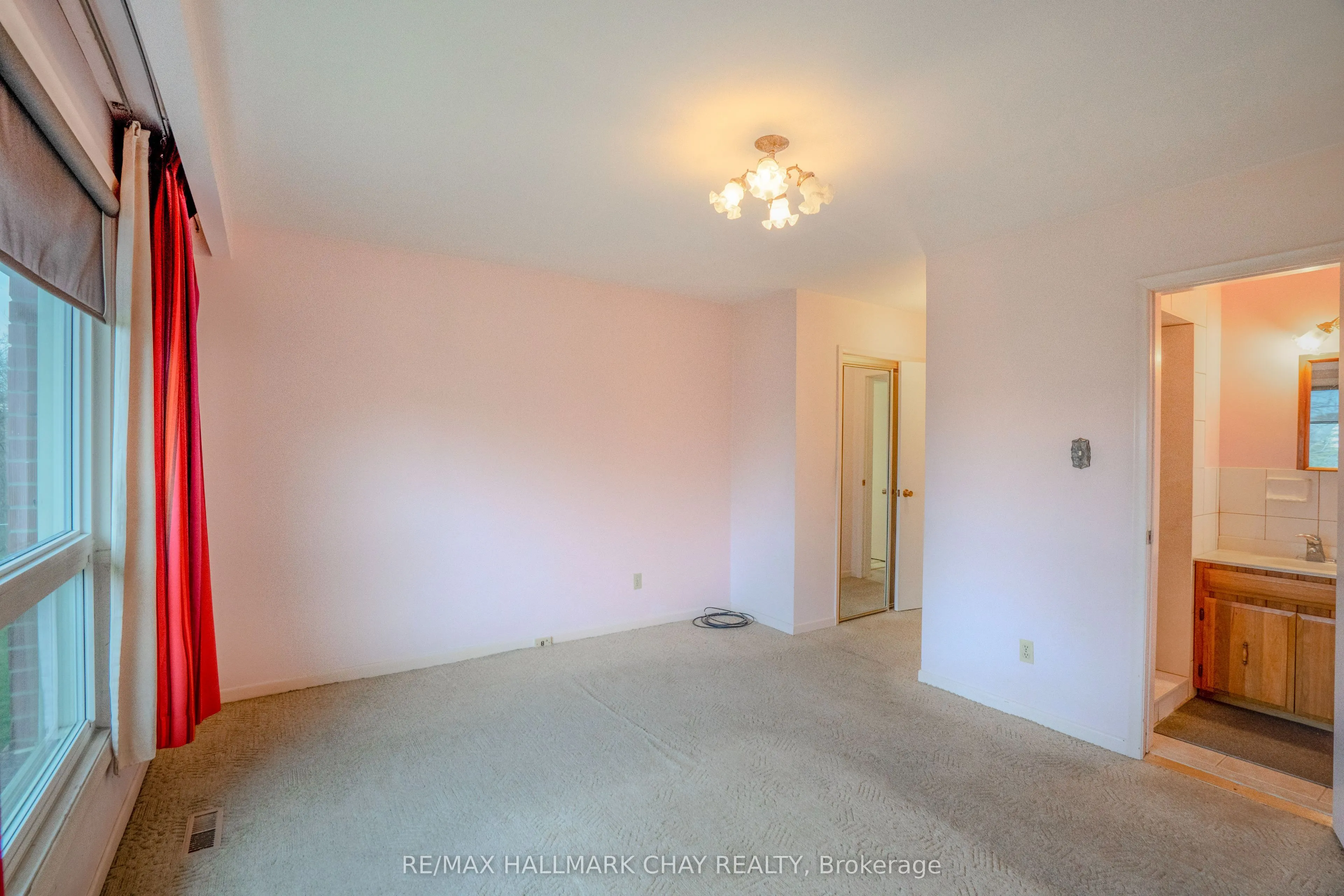 3 Alicewood Court
