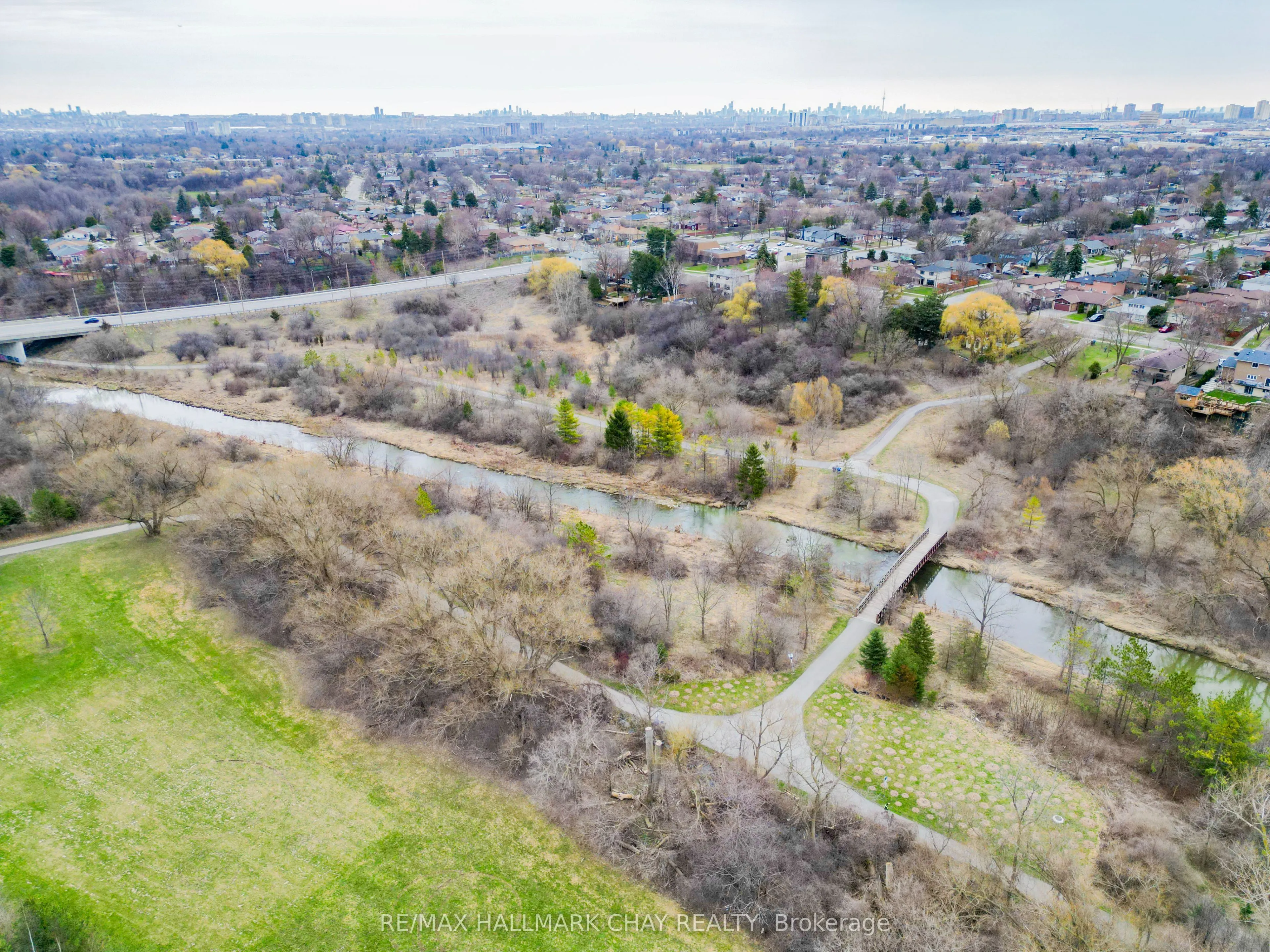 3 Alicewood Court