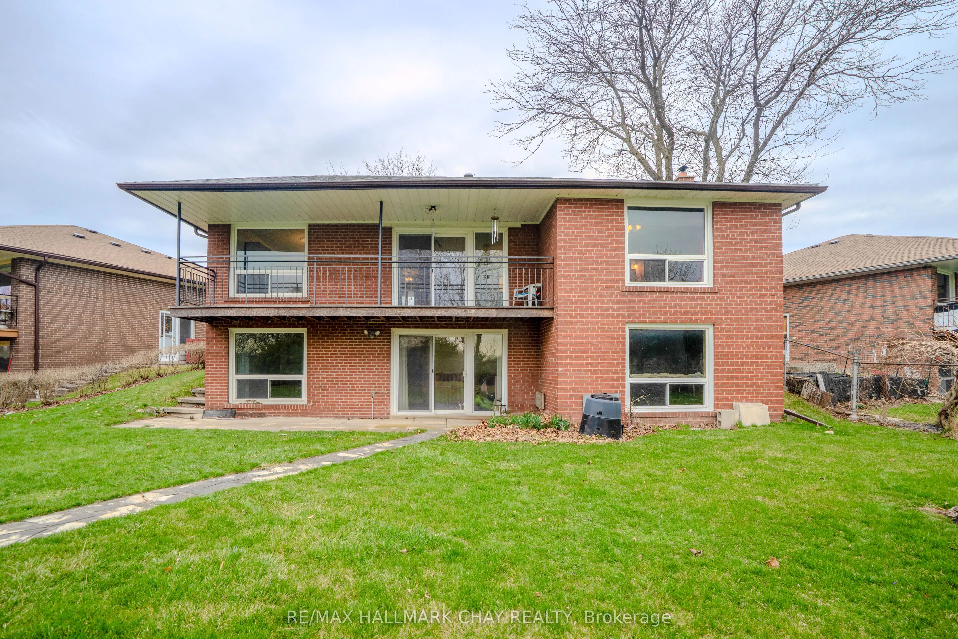 3 Alicewood Court