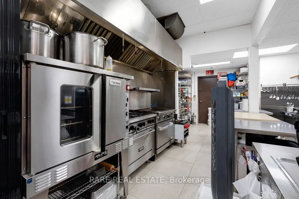 4801 Steeles Avenue W, #6