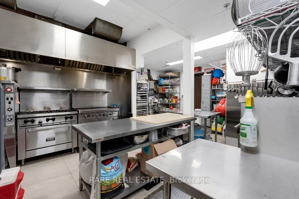 4801 Steeles Avenue W, #6