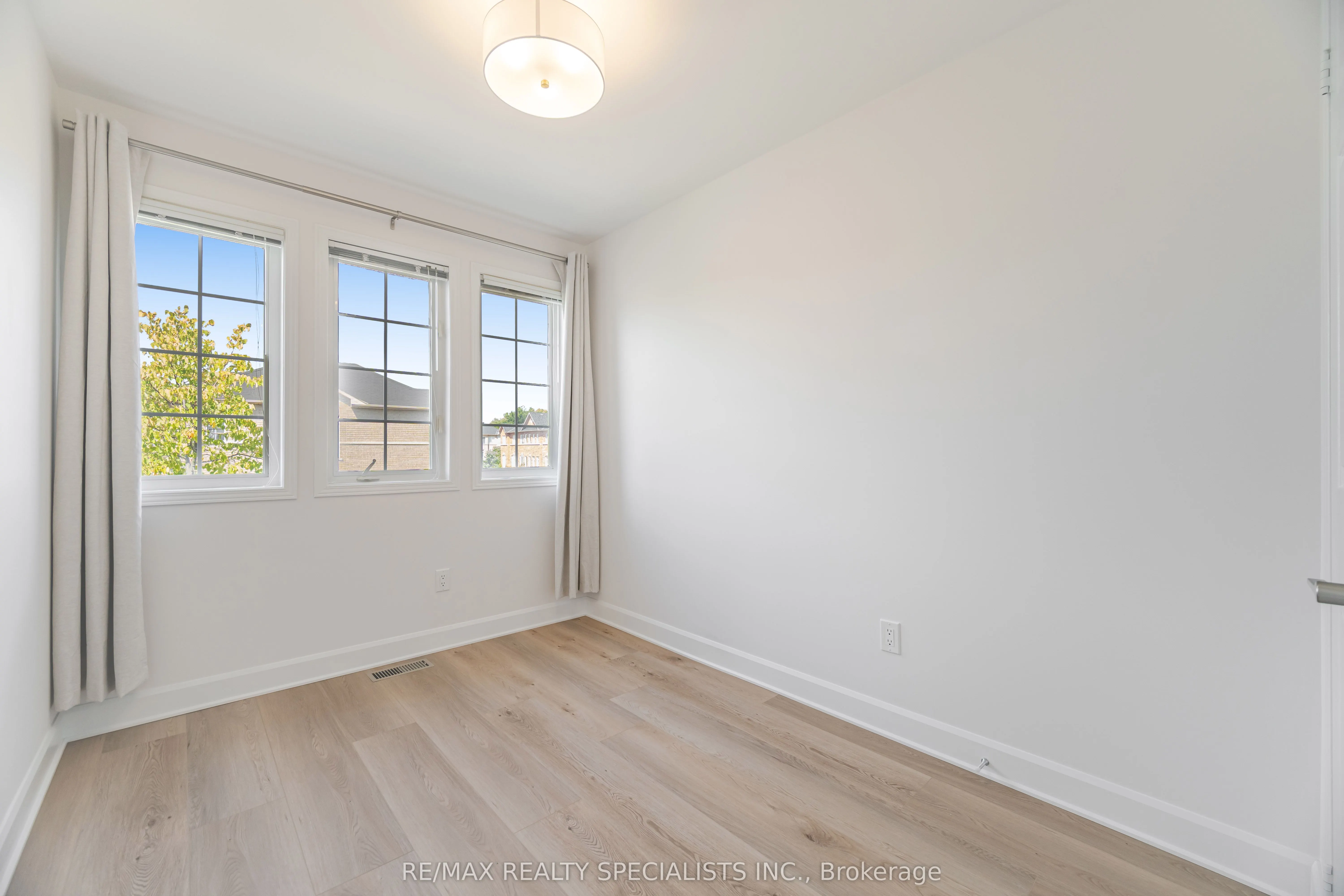 4222 Dixie Road, #92