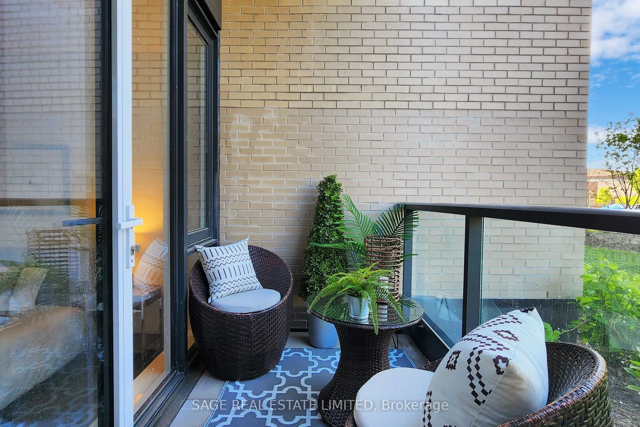 293 The Kingsway, #113