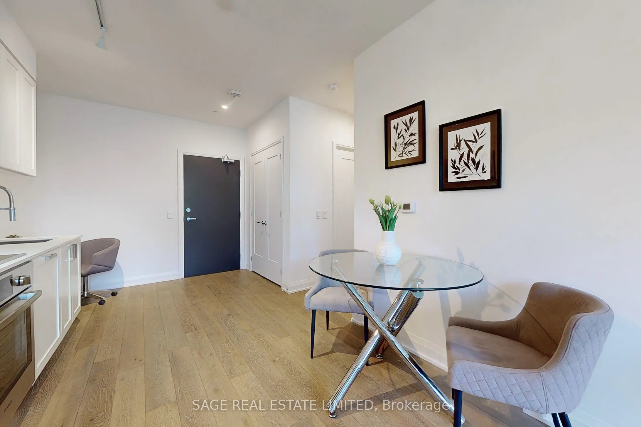293 The Kingsway, #113
