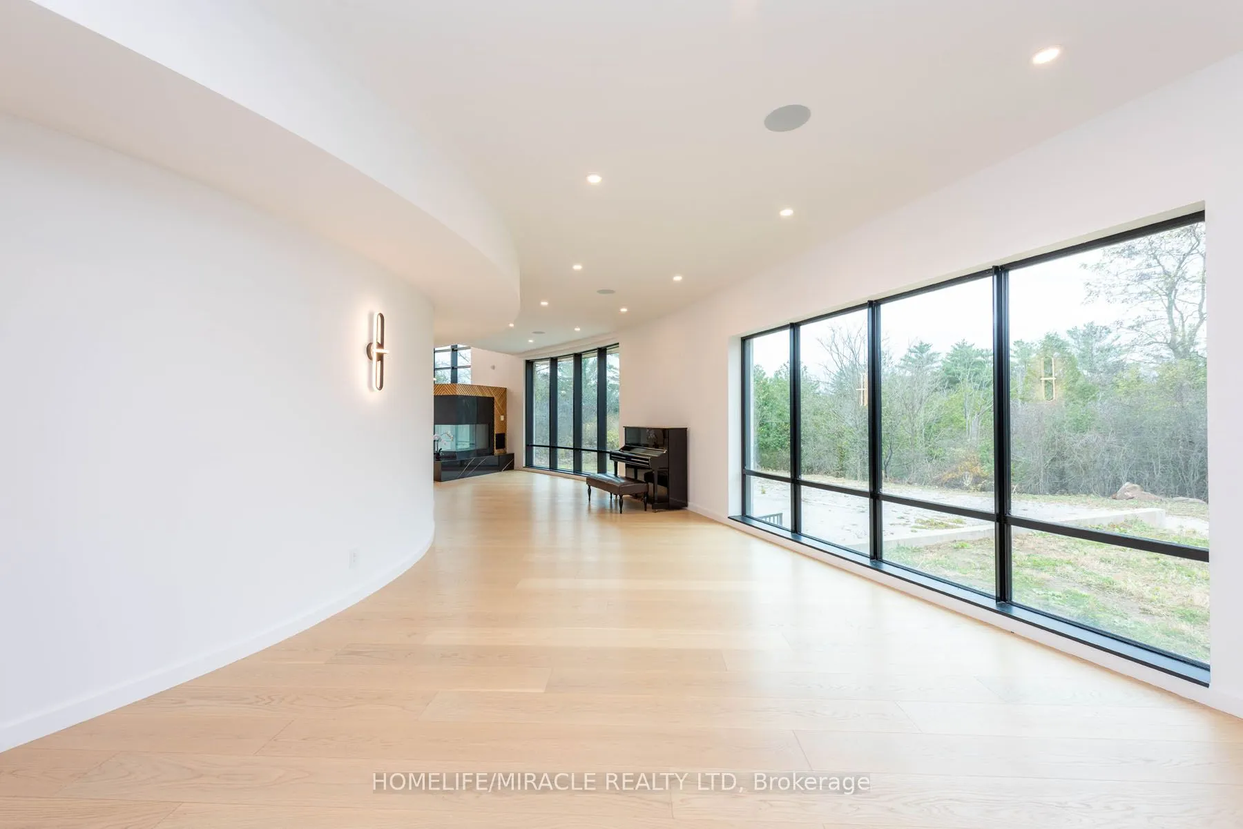 14020 Winston Churchill Boulevard