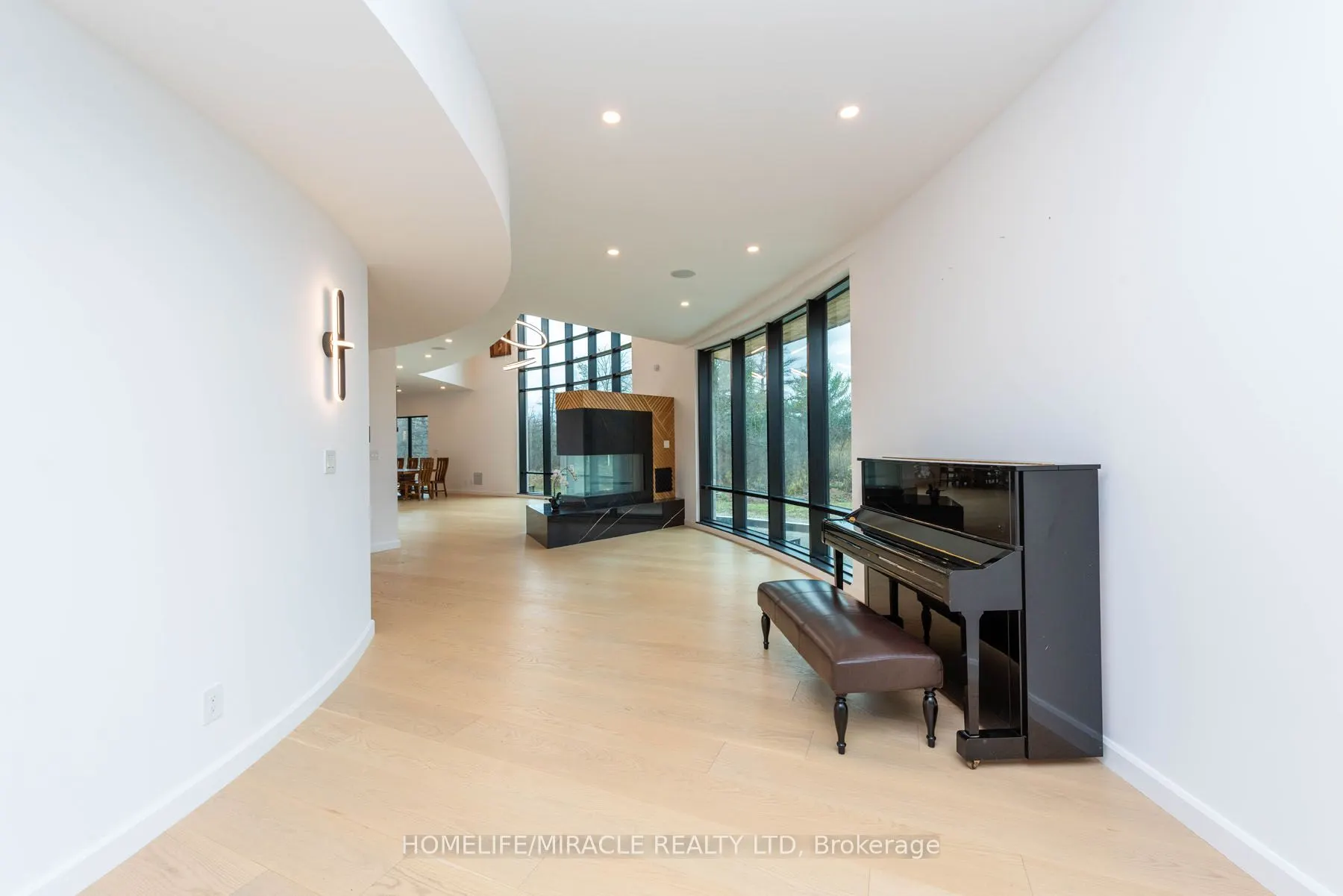 14020 Winston Churchill Boulevard