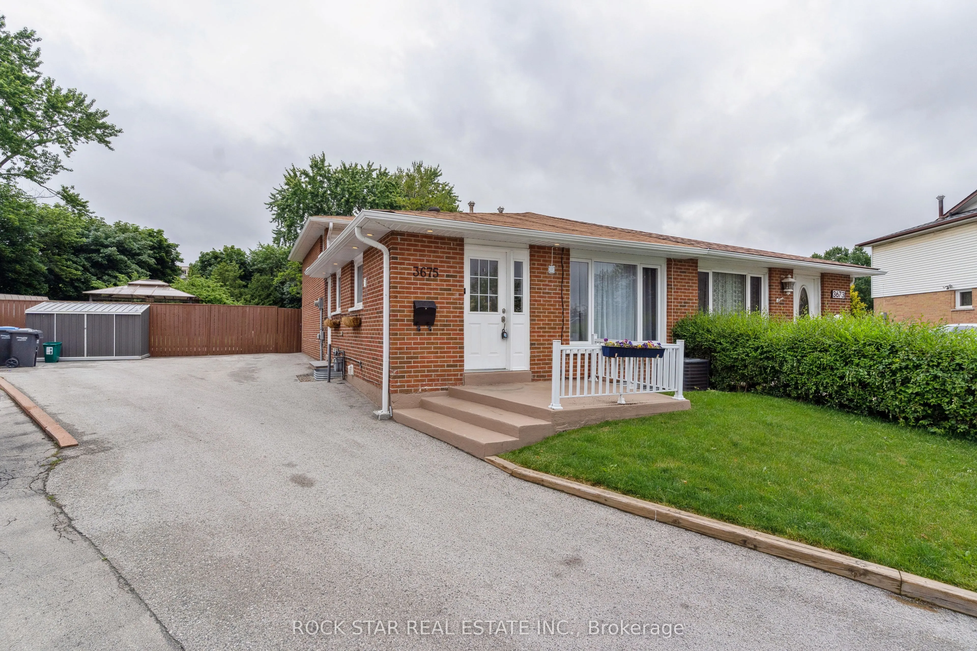 3675 Glencolin Court, #Lower