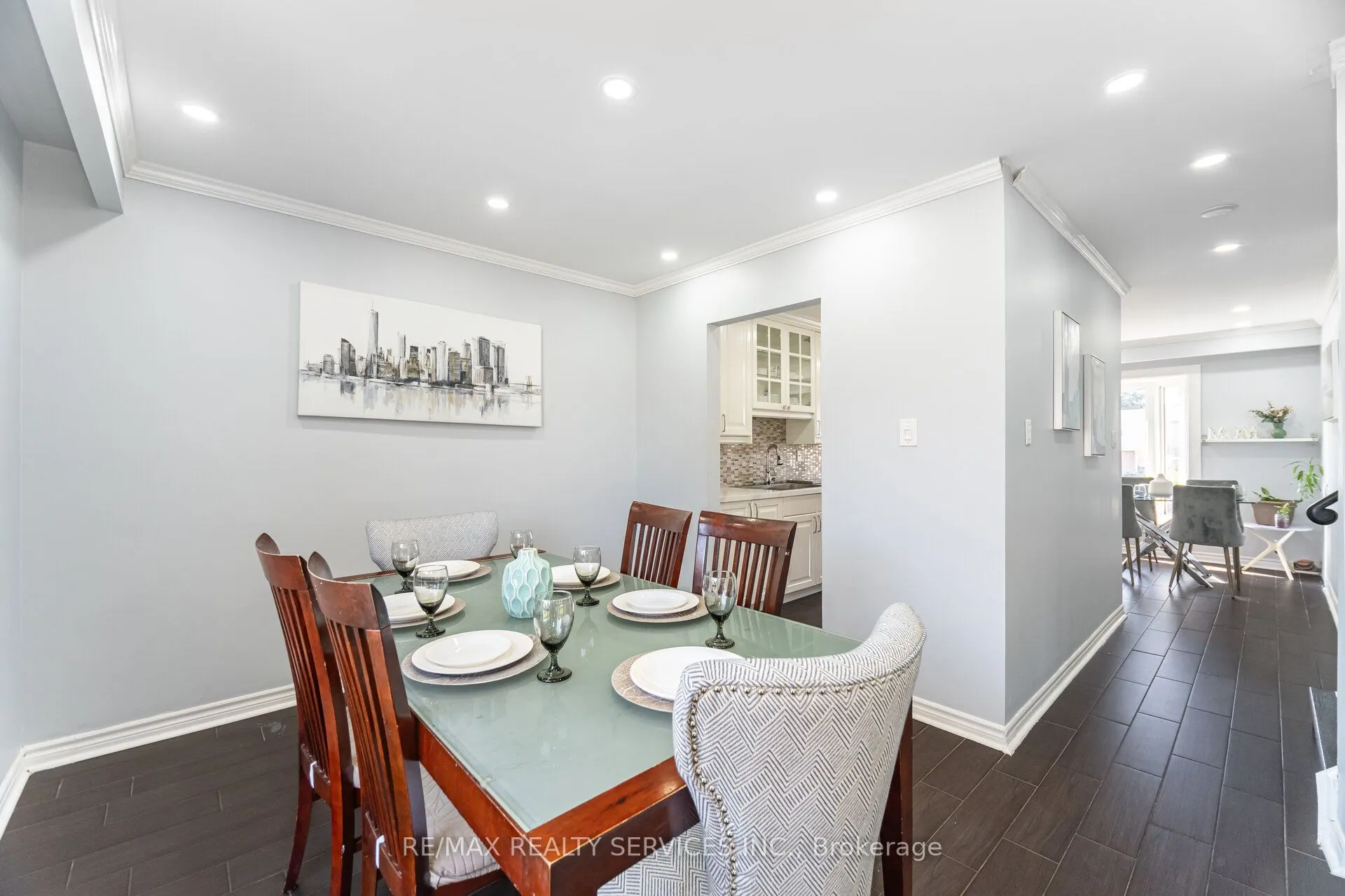 73 Blackthorn Lane