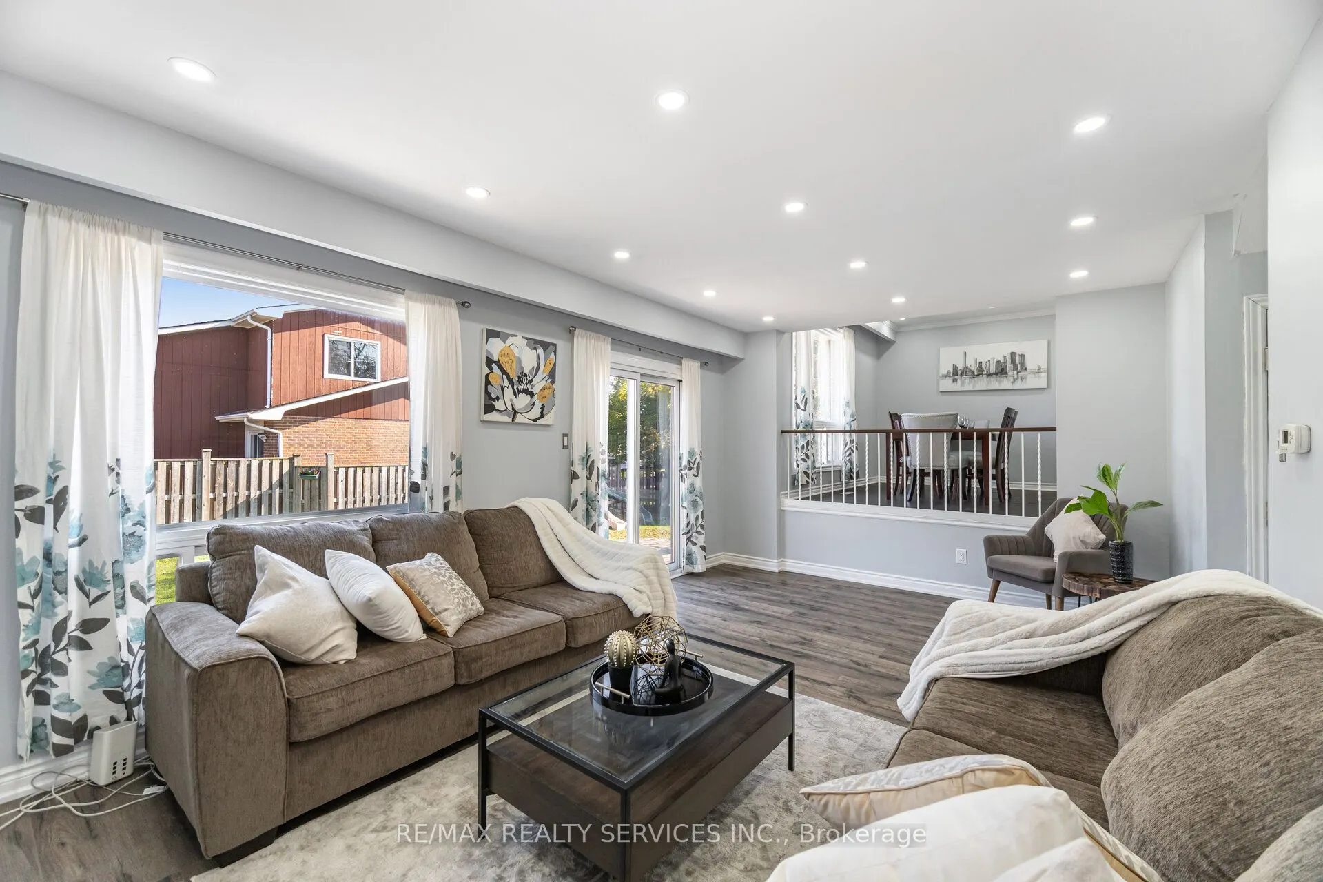73 Blackthorn Lane