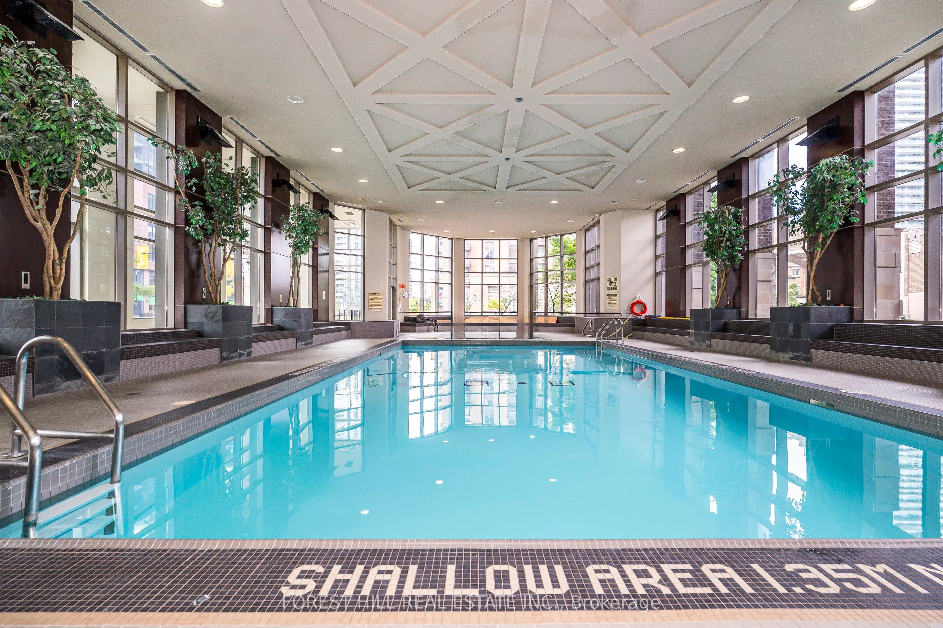 388 Prince Of Wales Drive, #1610