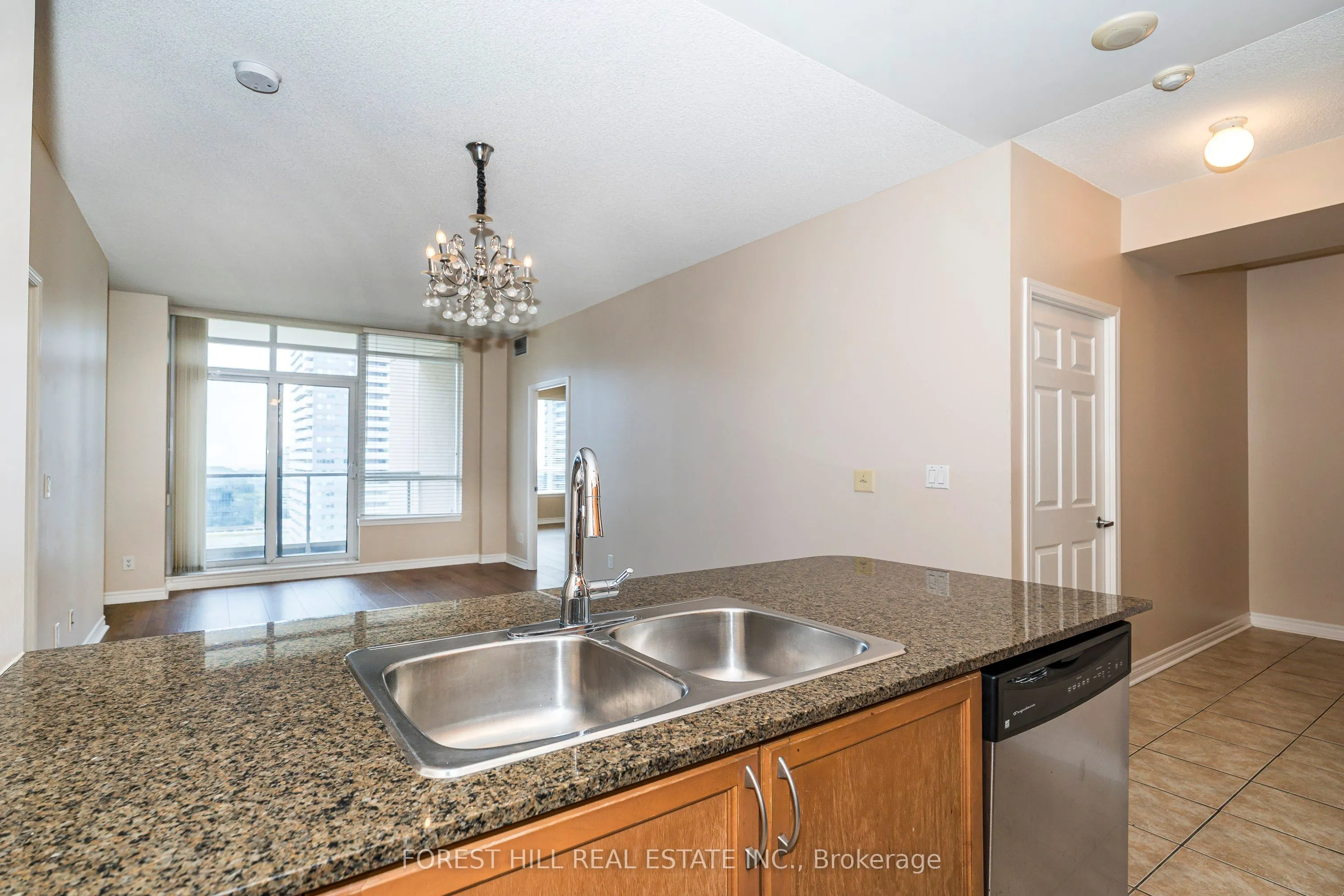 388 Prince Of Wales Drive, #1610