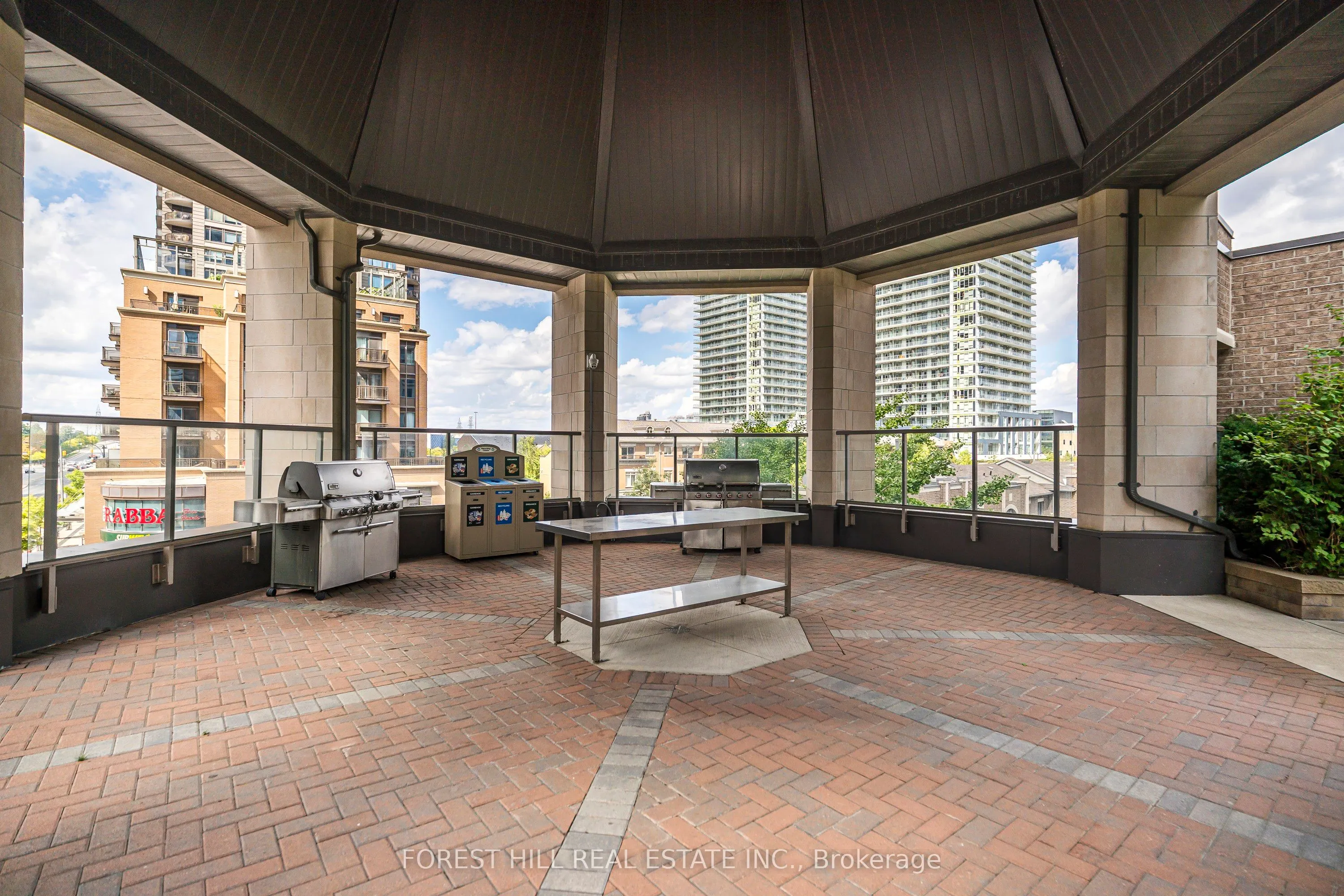388 Prince Of Wales Drive, #1610
