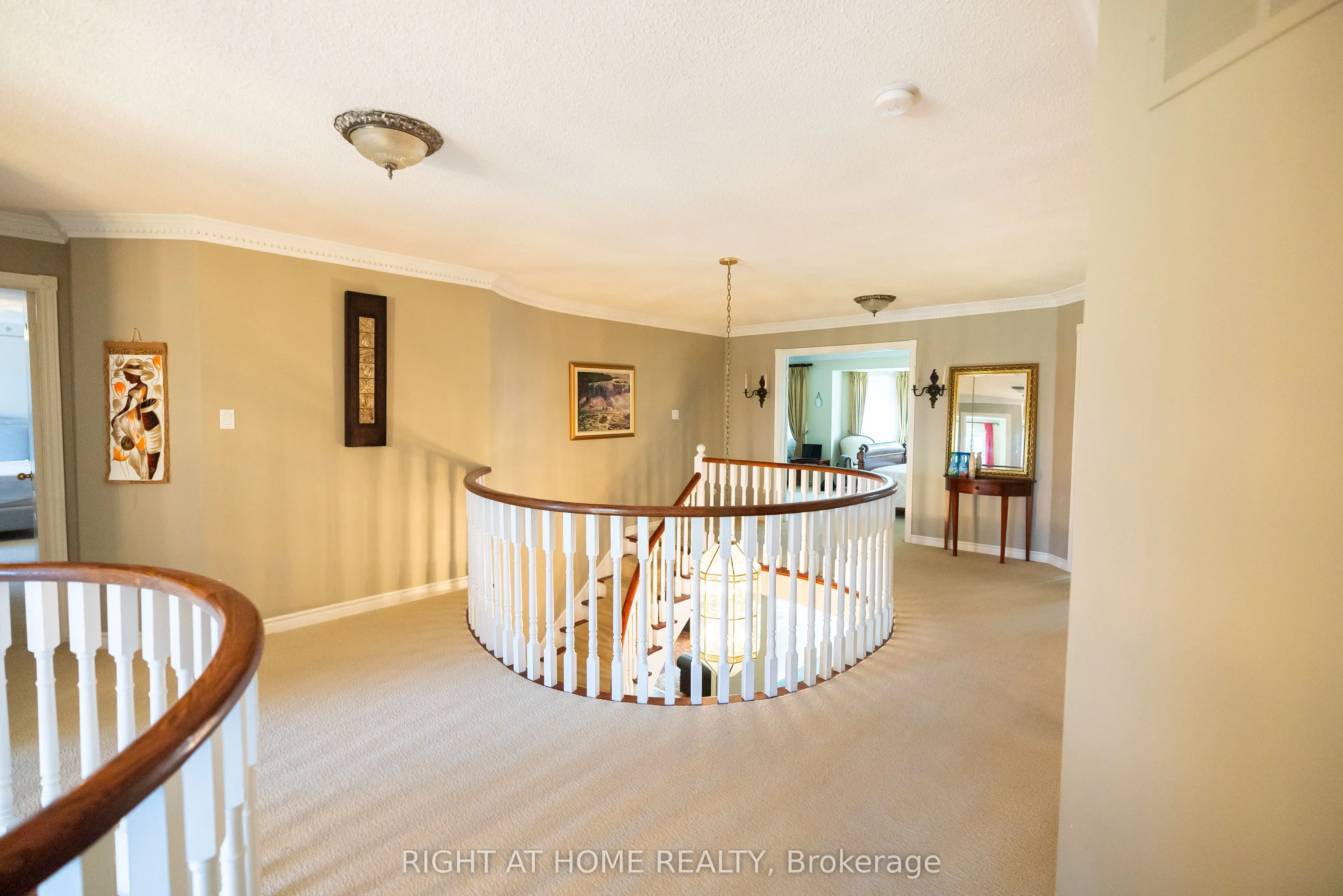 2427 Erin Centre Boulevard
