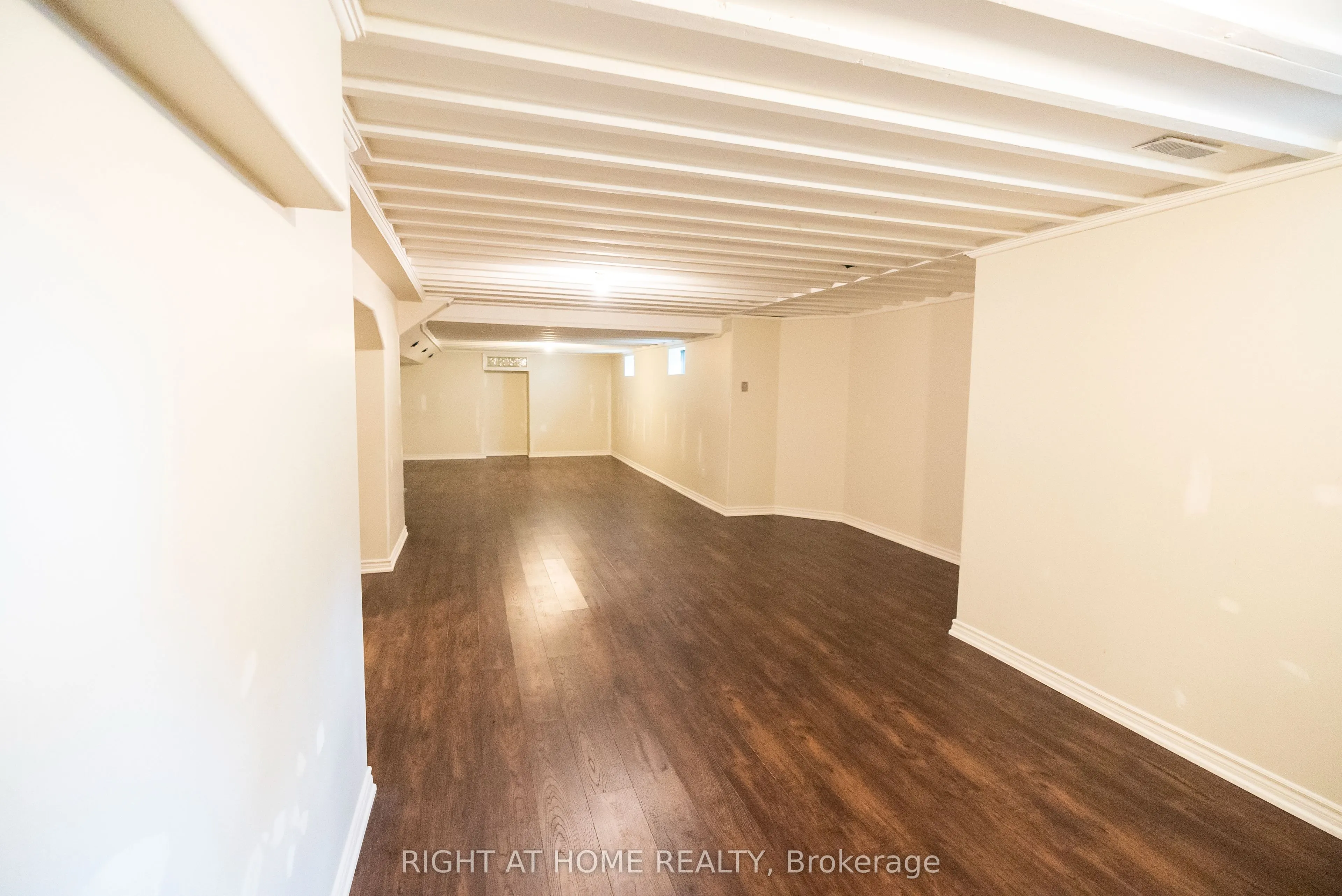 2427 Erin Centre Boulevard
