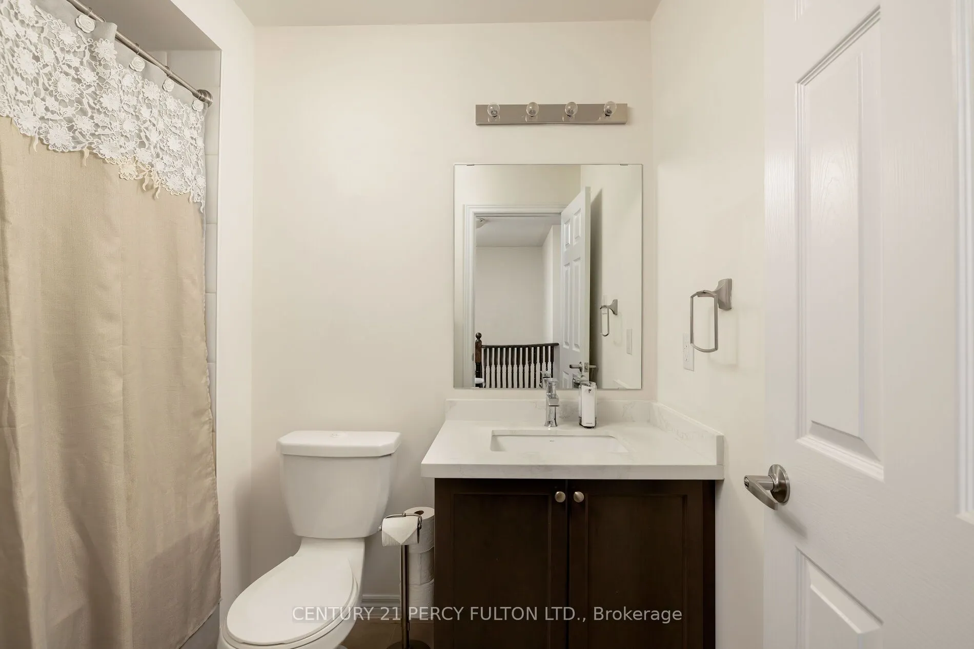 202 Sky Harbour Drive