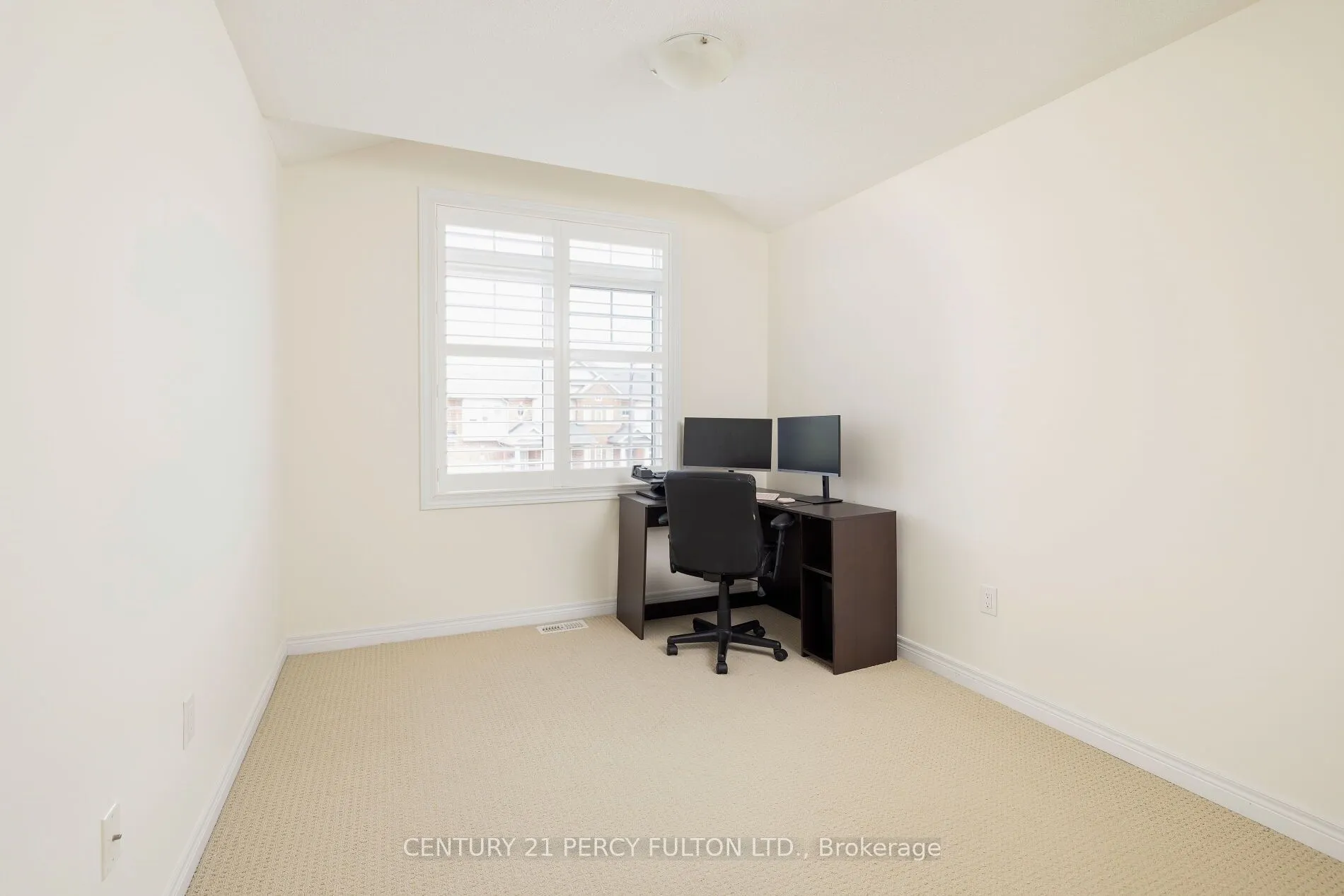 202 Sky Harbour Drive