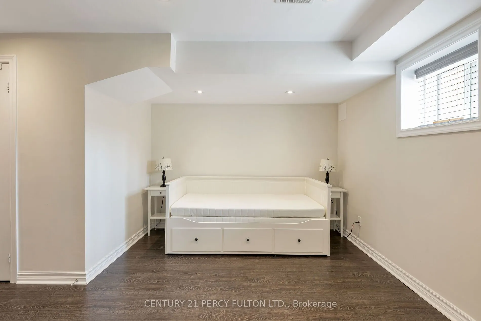 202 Sky Harbour Drive
