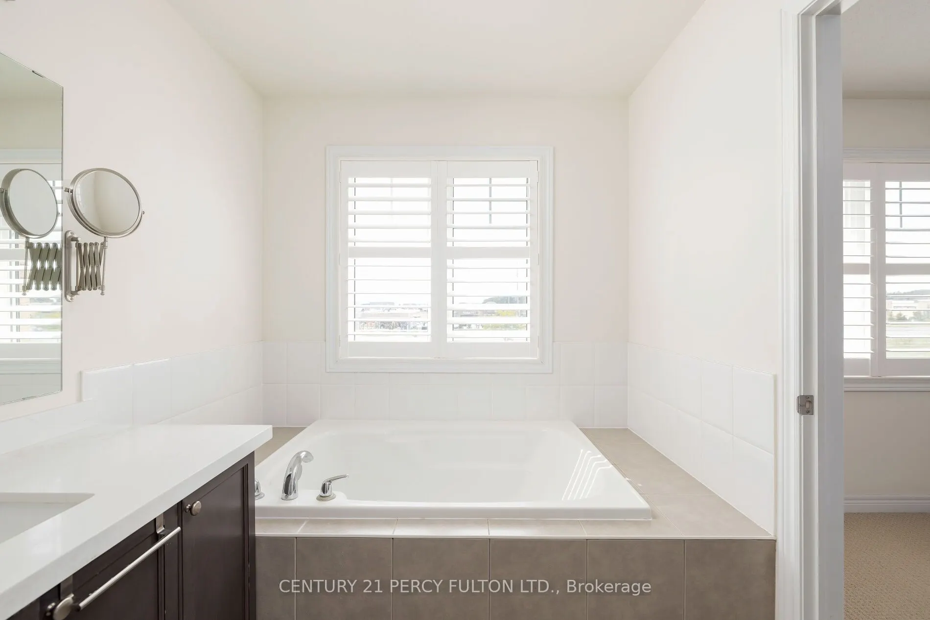 202 Sky Harbour Drive