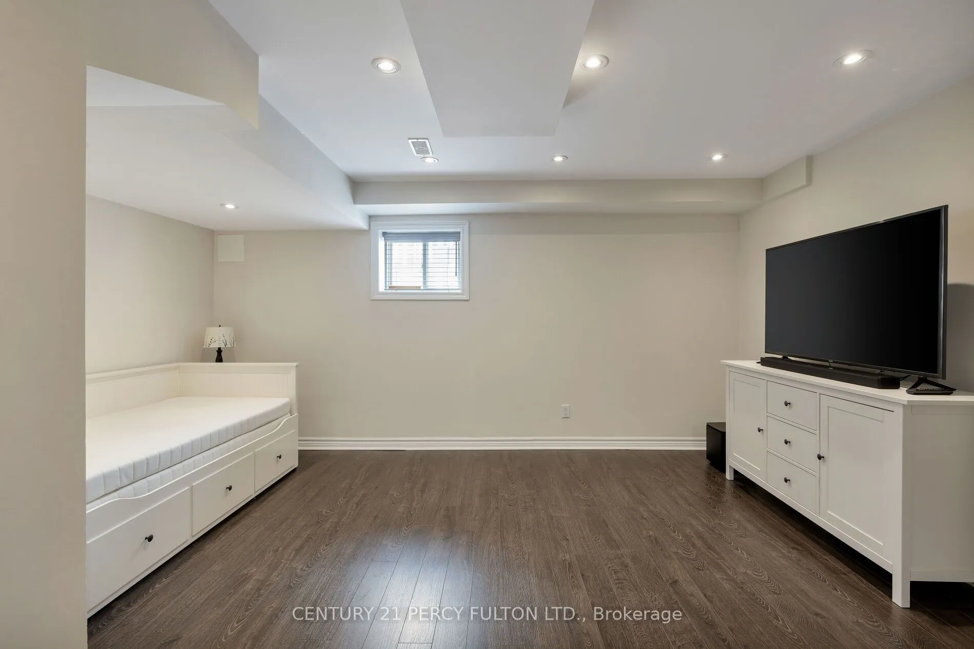 202 Sky Harbour Drive