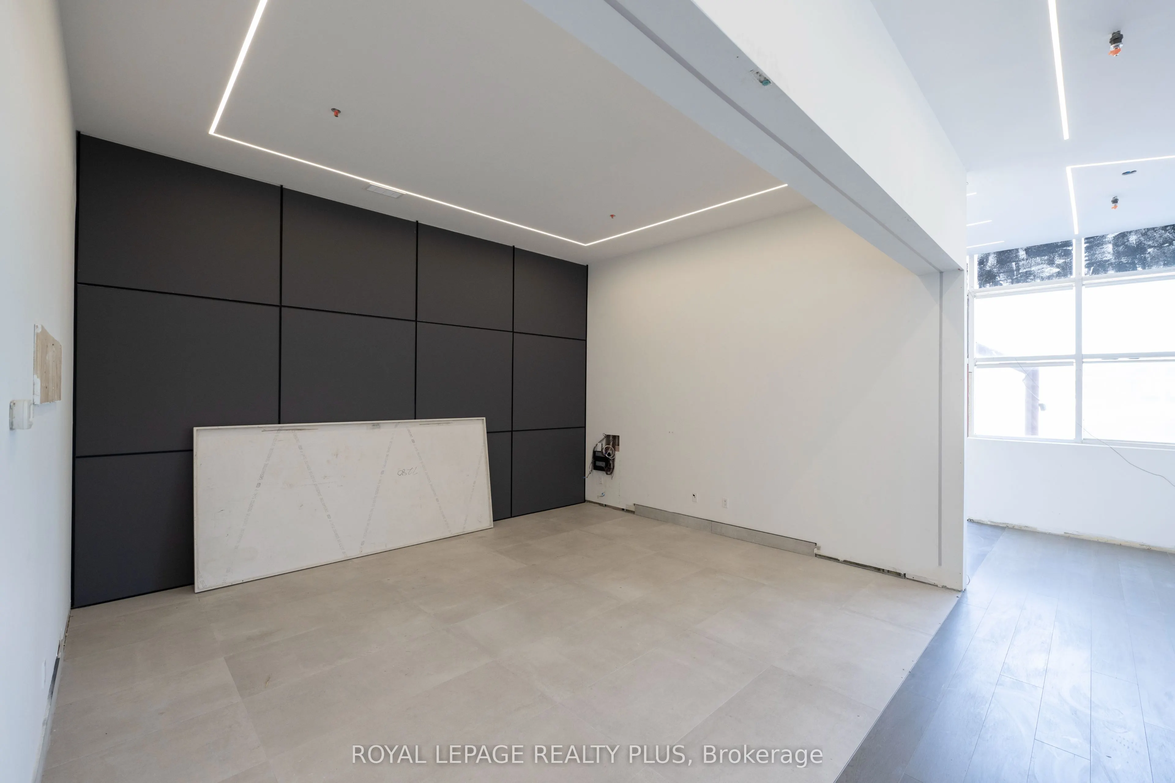 5100 South Service Road, #58