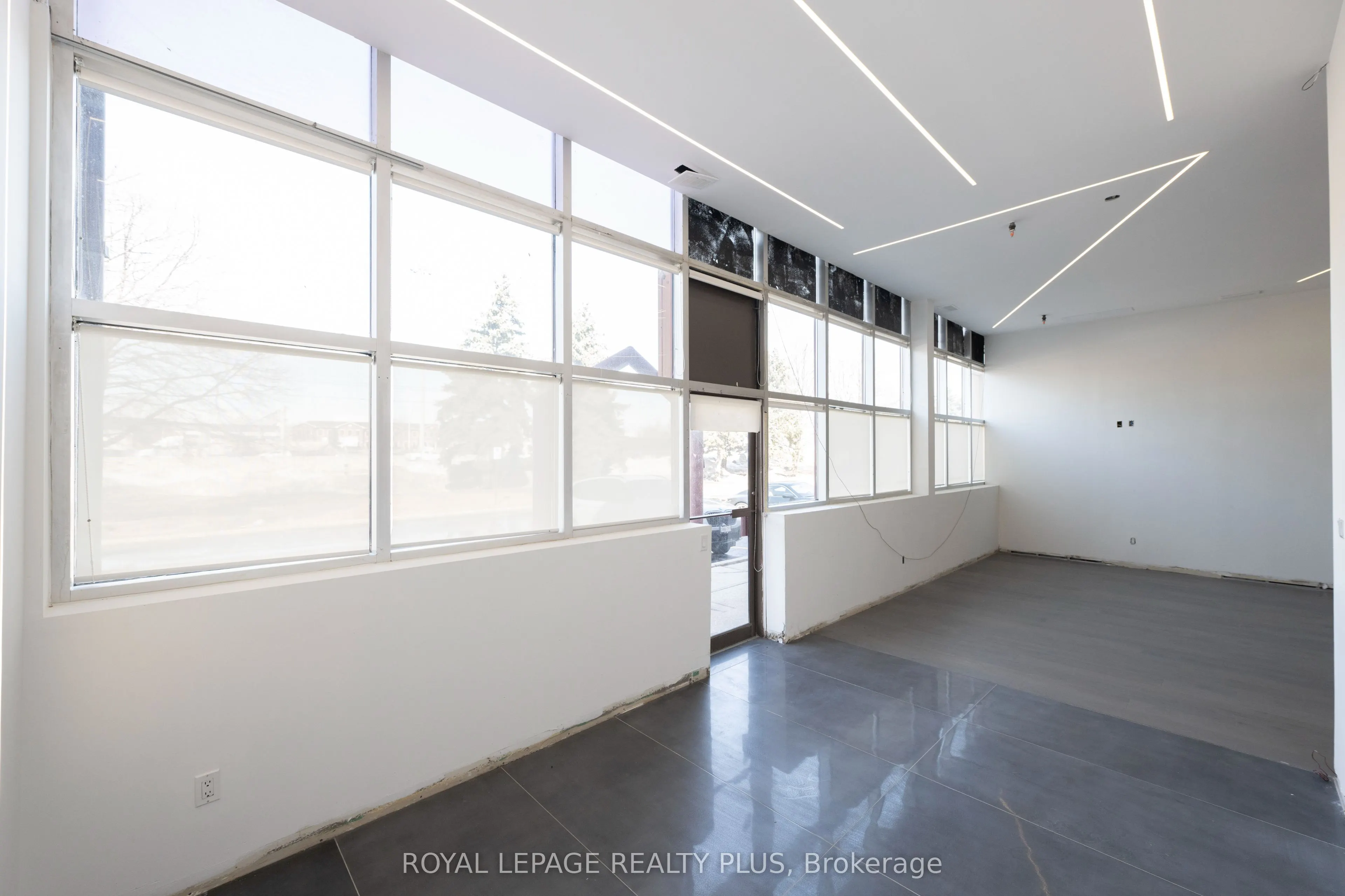 5100 South Service Road, #58