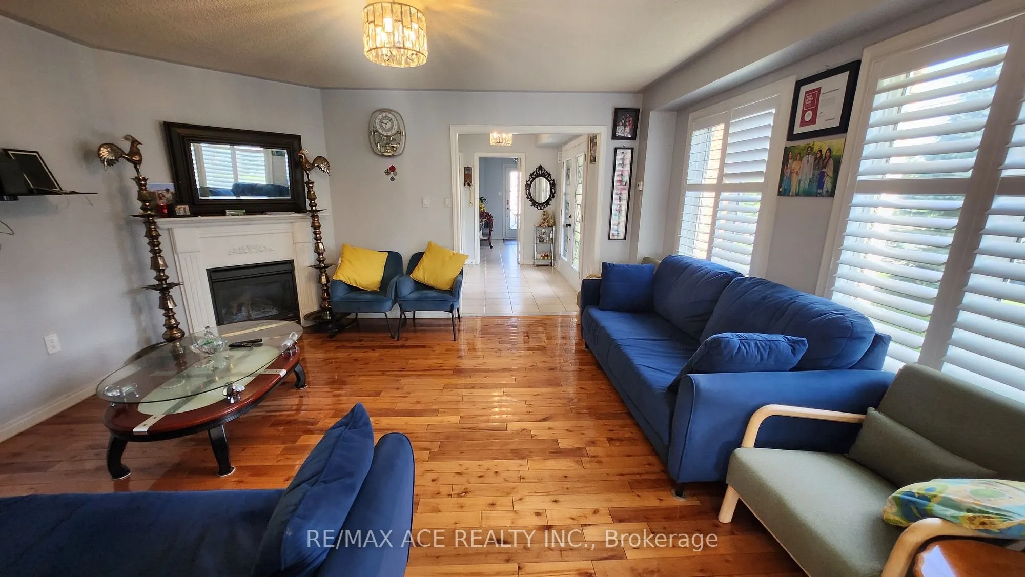 1002 Windbrook Grove