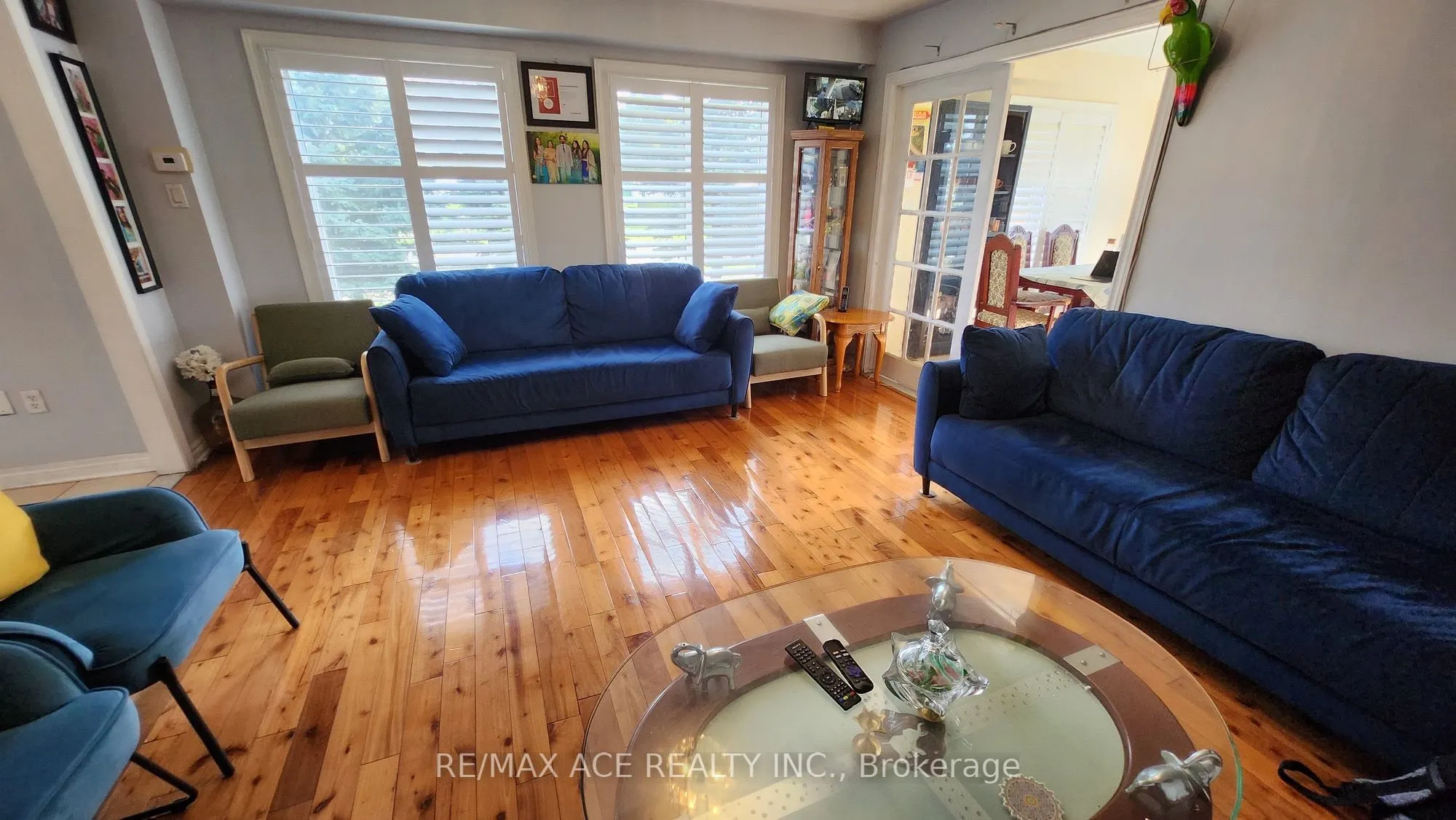 1002 Windbrook Grove