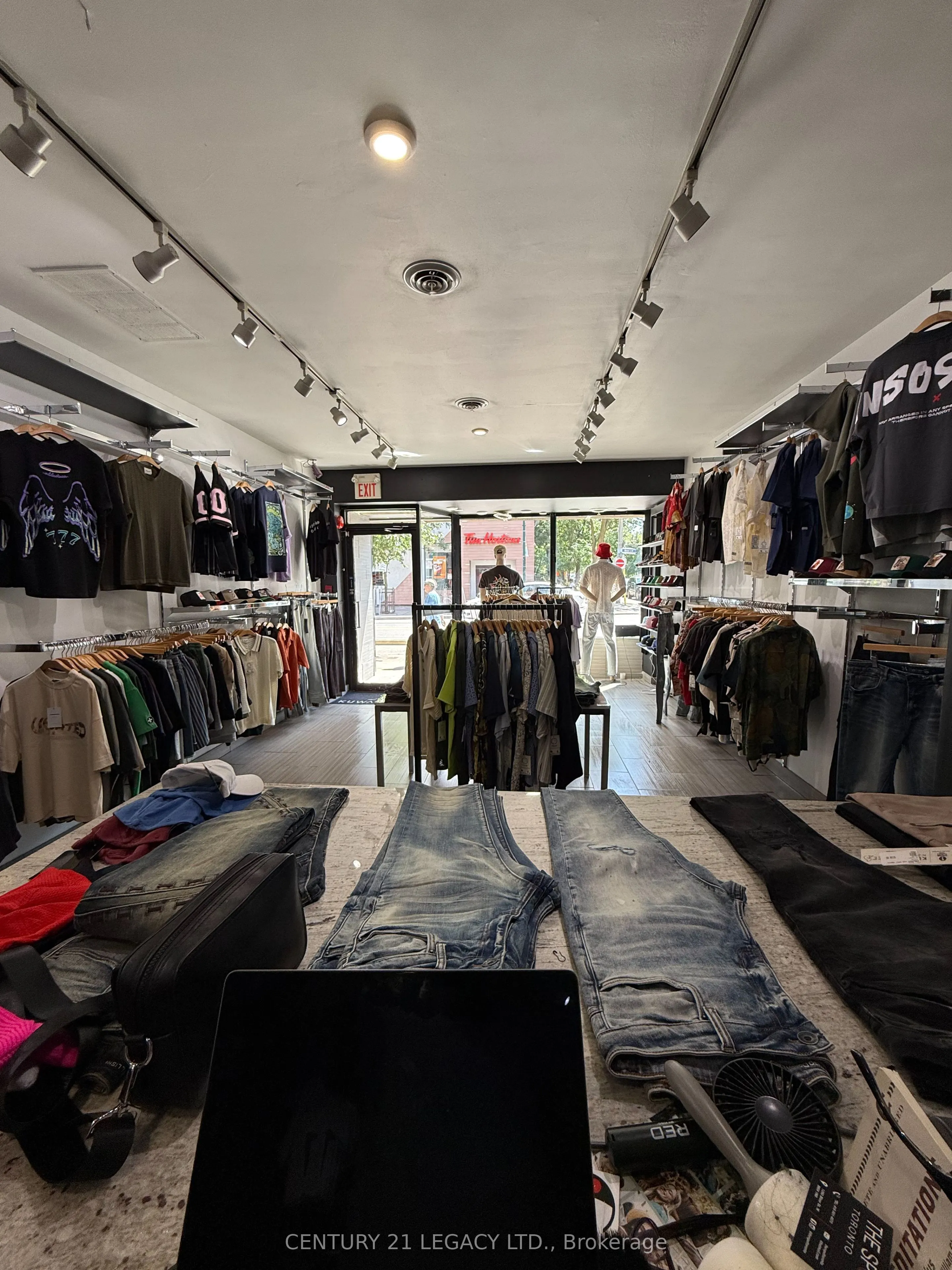 1280 Bloor Street W