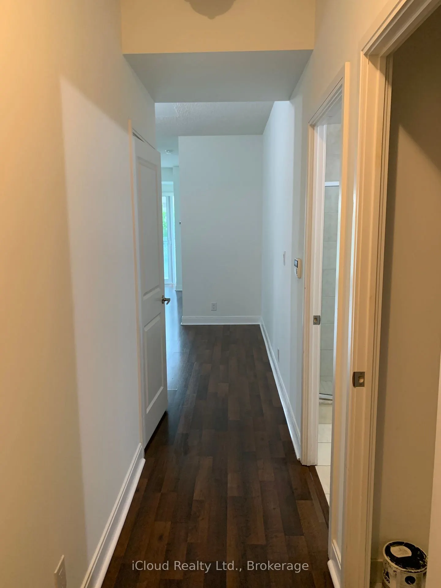 50 Absolute Avenue, #408