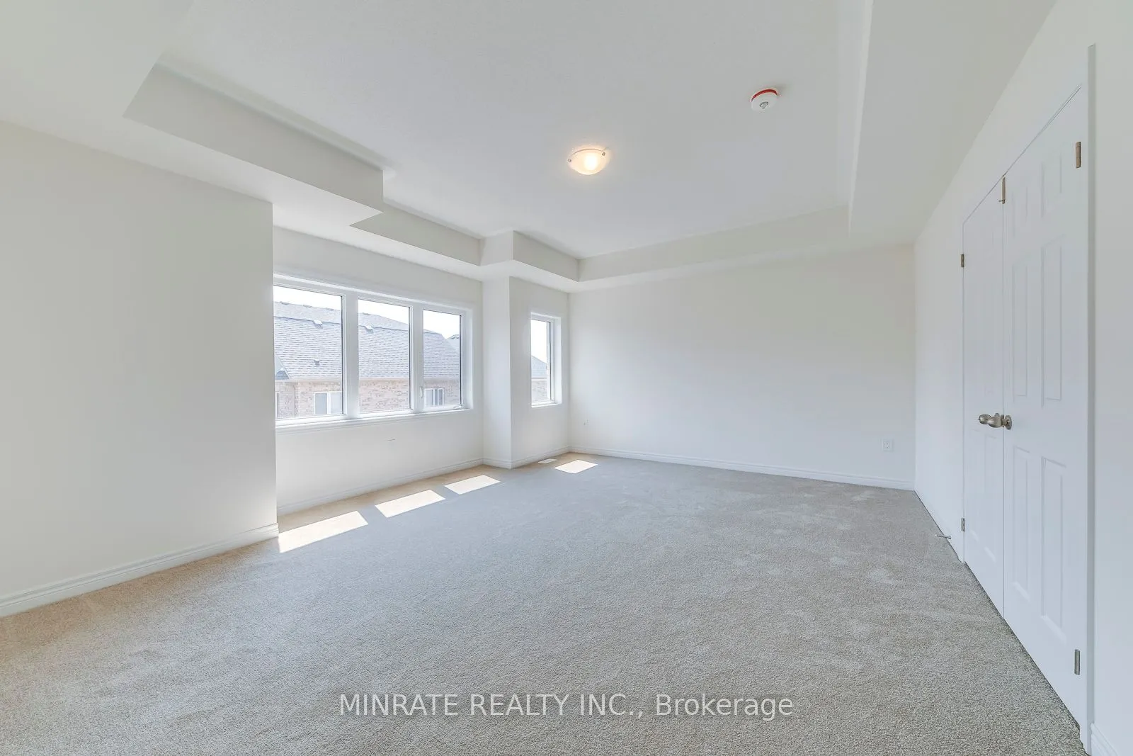 3934 Leonardo Street