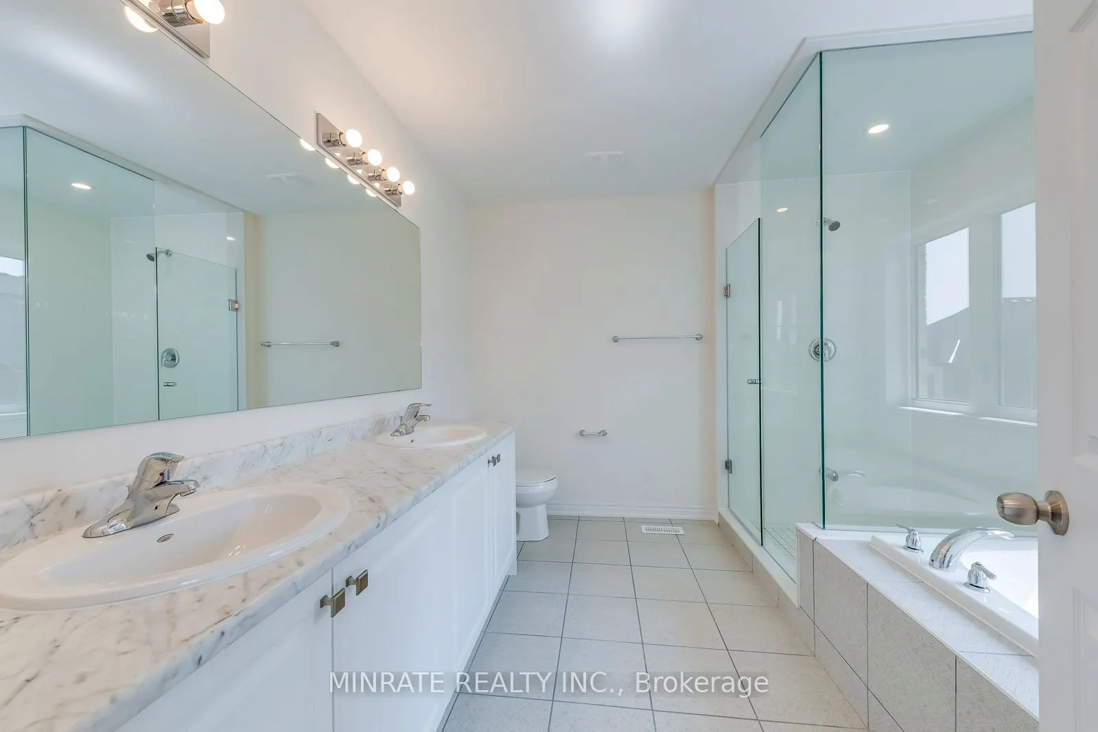 3934 Leonardo Street