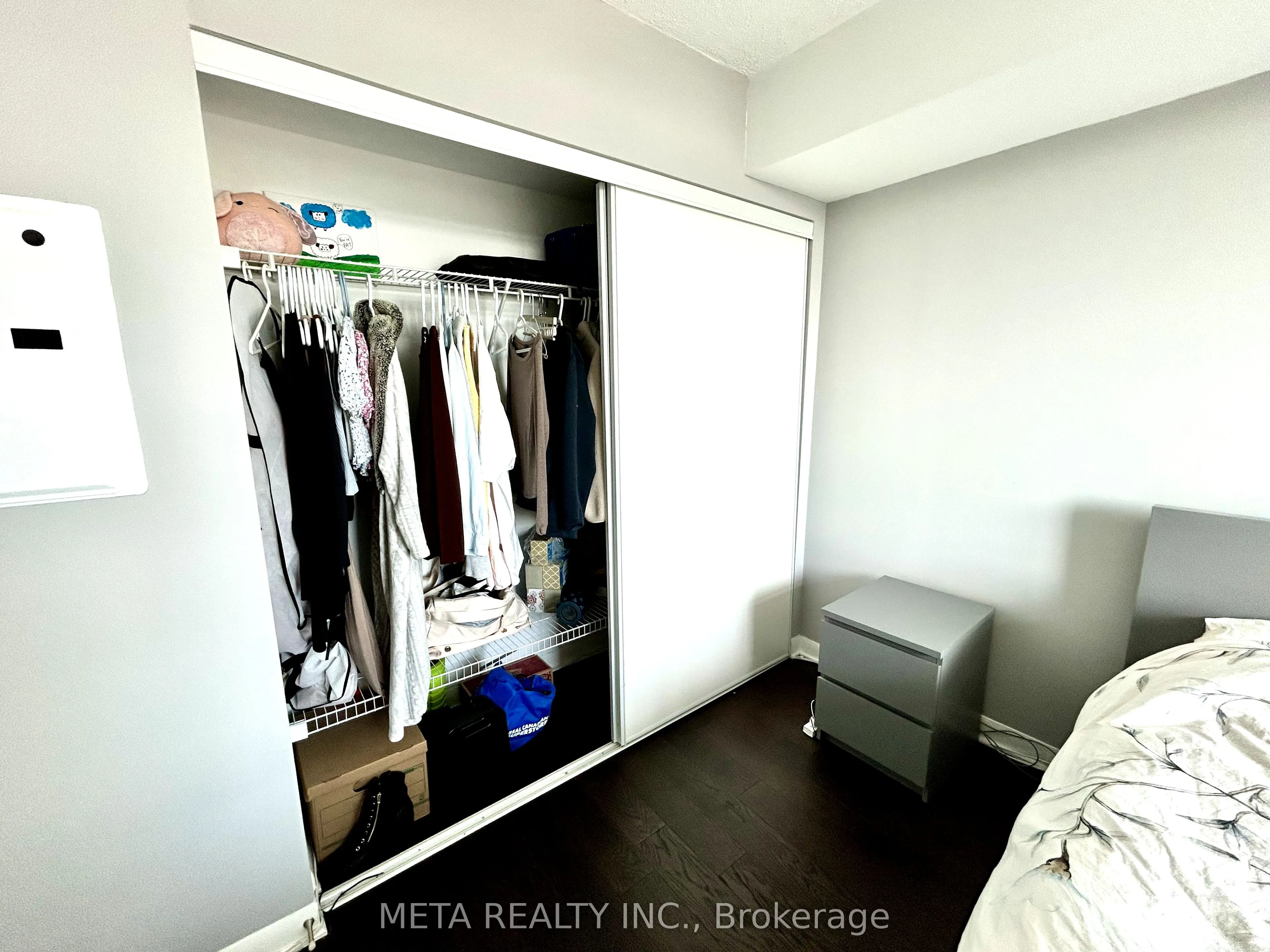 215 Sherway Gardens Road, #1811