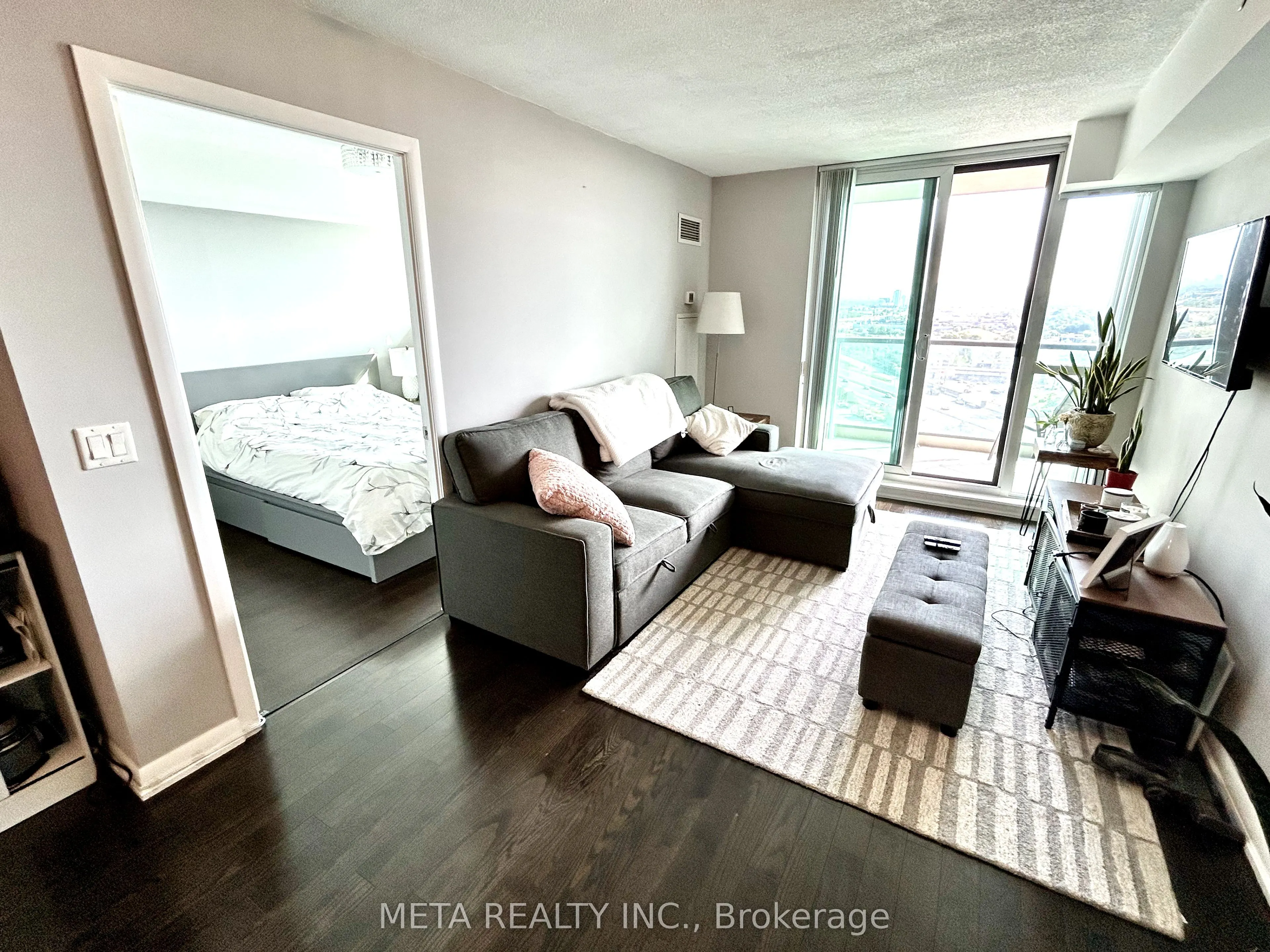 215 Sherway Gardens Road, #1811