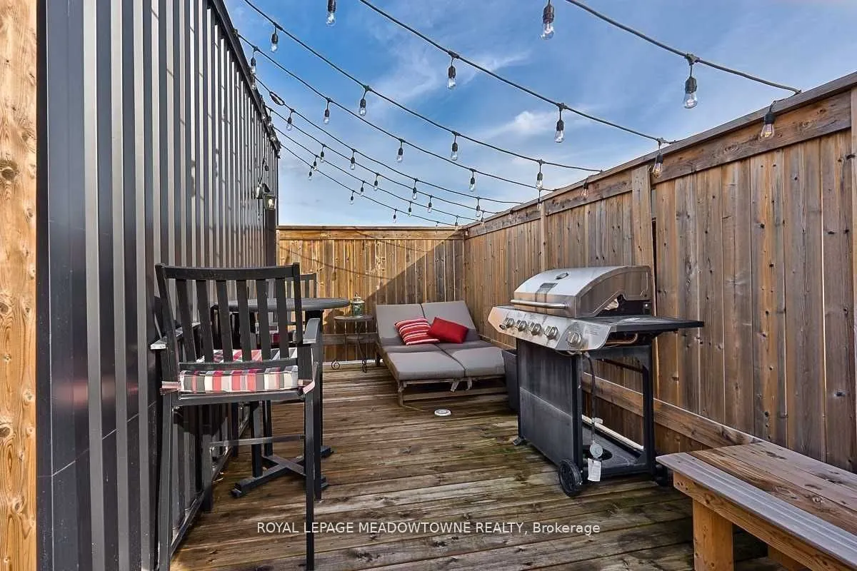 70 Plains Road W, #23